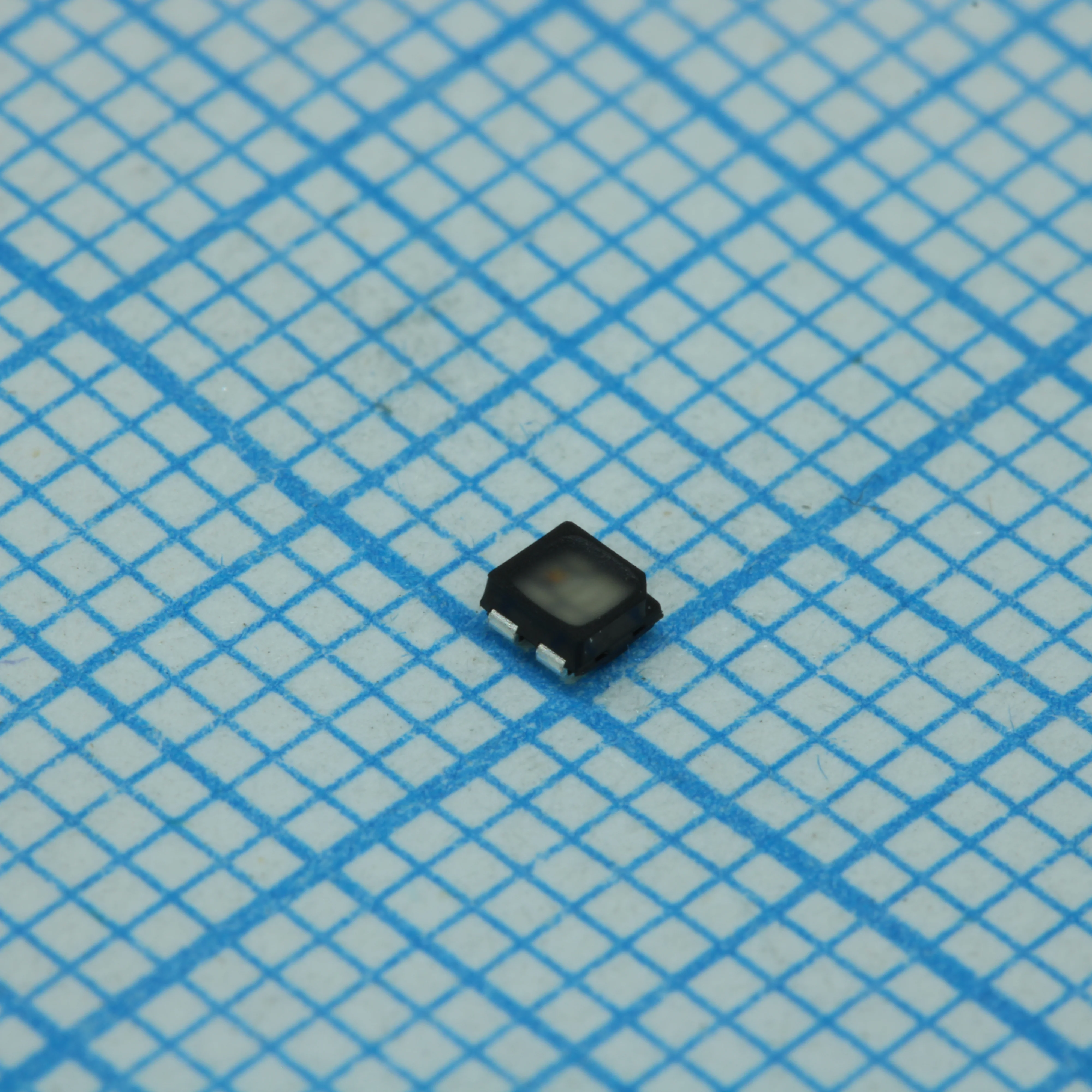 CLMVC-FKA-3a4bcL9-B234-00 - Светодиод smd RGB 2.0х2,0мм PLCC