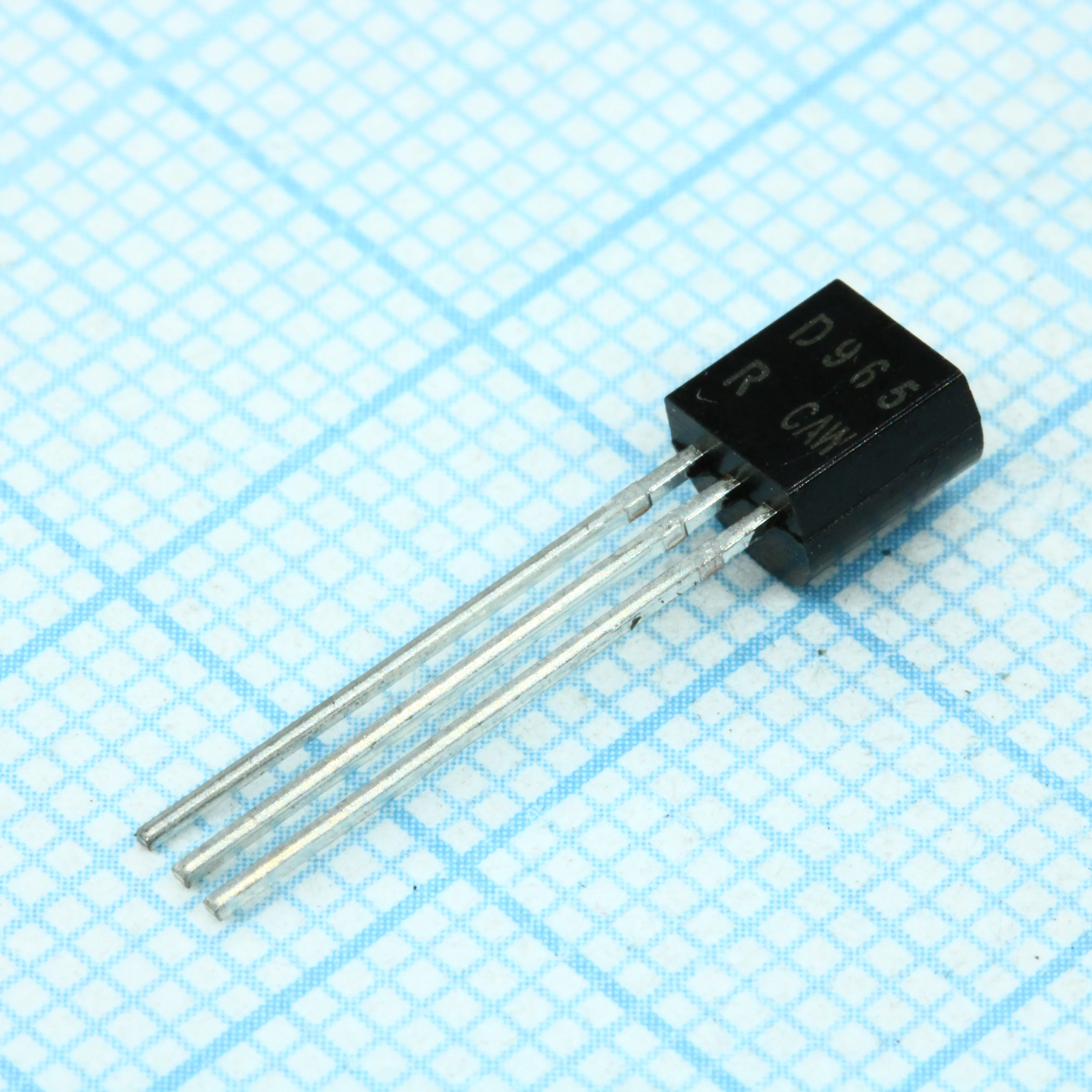2SD965 R - Биполярный транзистор, NPN, 40 В, 5 А, 0.75 Вт