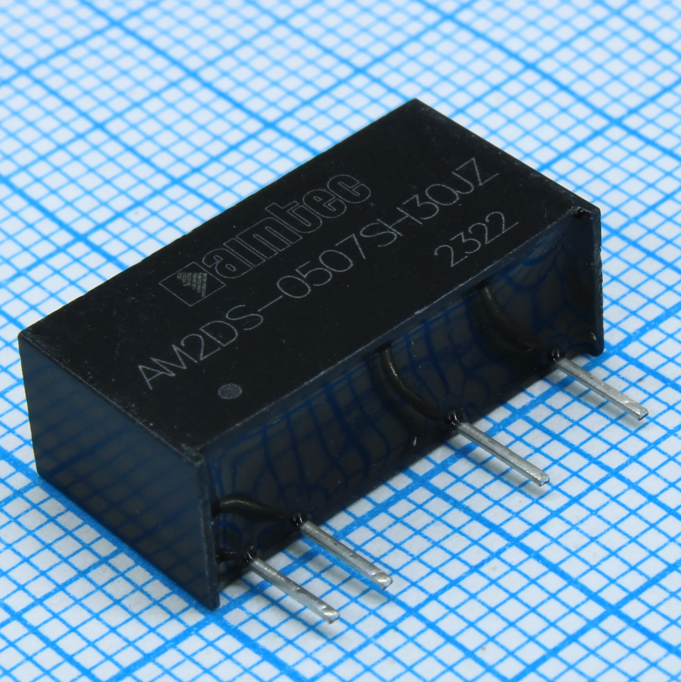 AM2DS-0507SH30JZ - DC/DC, 2Вт, вход 4.5…5.5В, выход 7.2В/0.028…0.278А, изоляция 3000В DC, КПД 84%, максимальная емкостная нагрузка не более 1000мкФ, SIP7, 19.65x7.05x10.16мм, -40…105°C, пластик