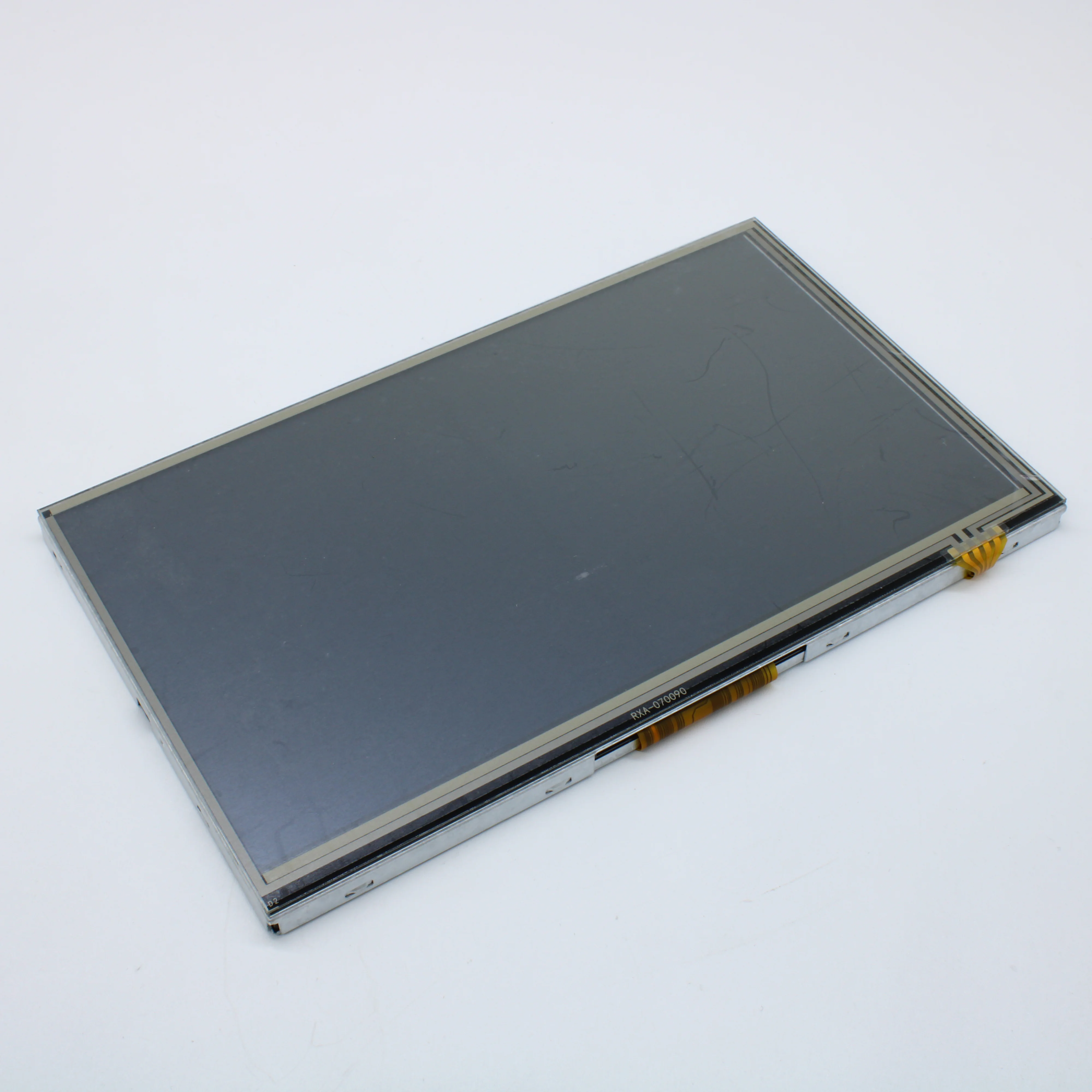 ZW-T070BAHA-09P - TFT 7.0"+RTP, Разрешение: 1024x600, Тип: IPS, Яркость: 400 кд/м2, Контроллер: HX8282+HX8696, 40 пин., Интерфейс: 8BIT LVDS, Размер модуля, мм: 164.80*99.80*7.15, Рабочая температура, С: -20~+70