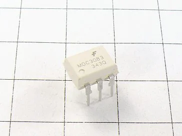 Оптрон MOC3083