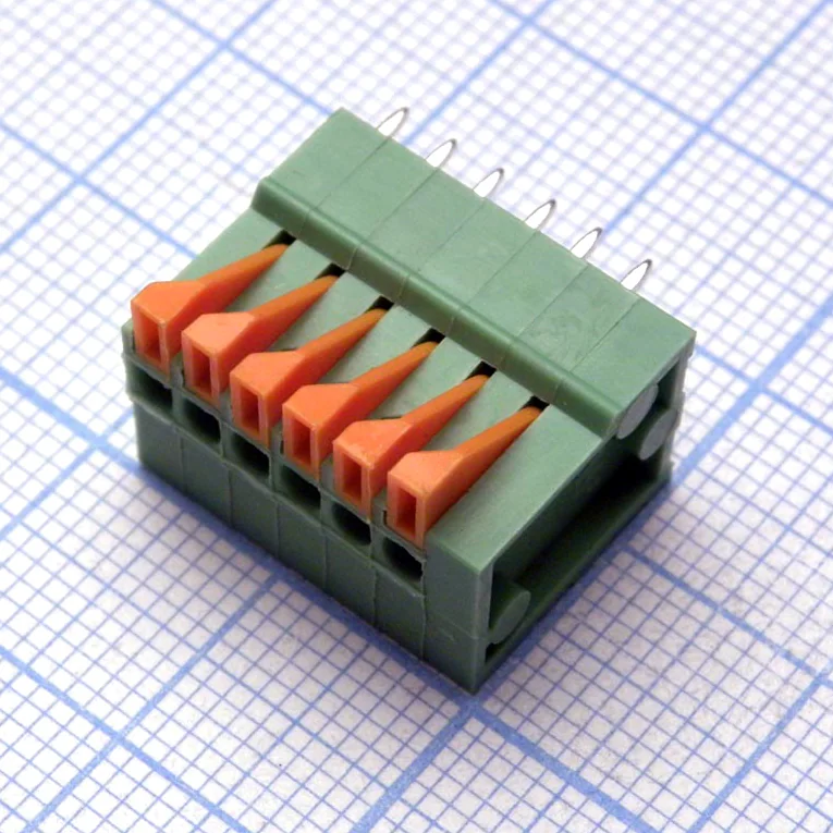 DG141V-2.54-06P-14-00A(H) - Нажимной безвинтовой клеммный блок 6 контактов. Зажим типа торцевой контакт. Серия DG141V-2.54