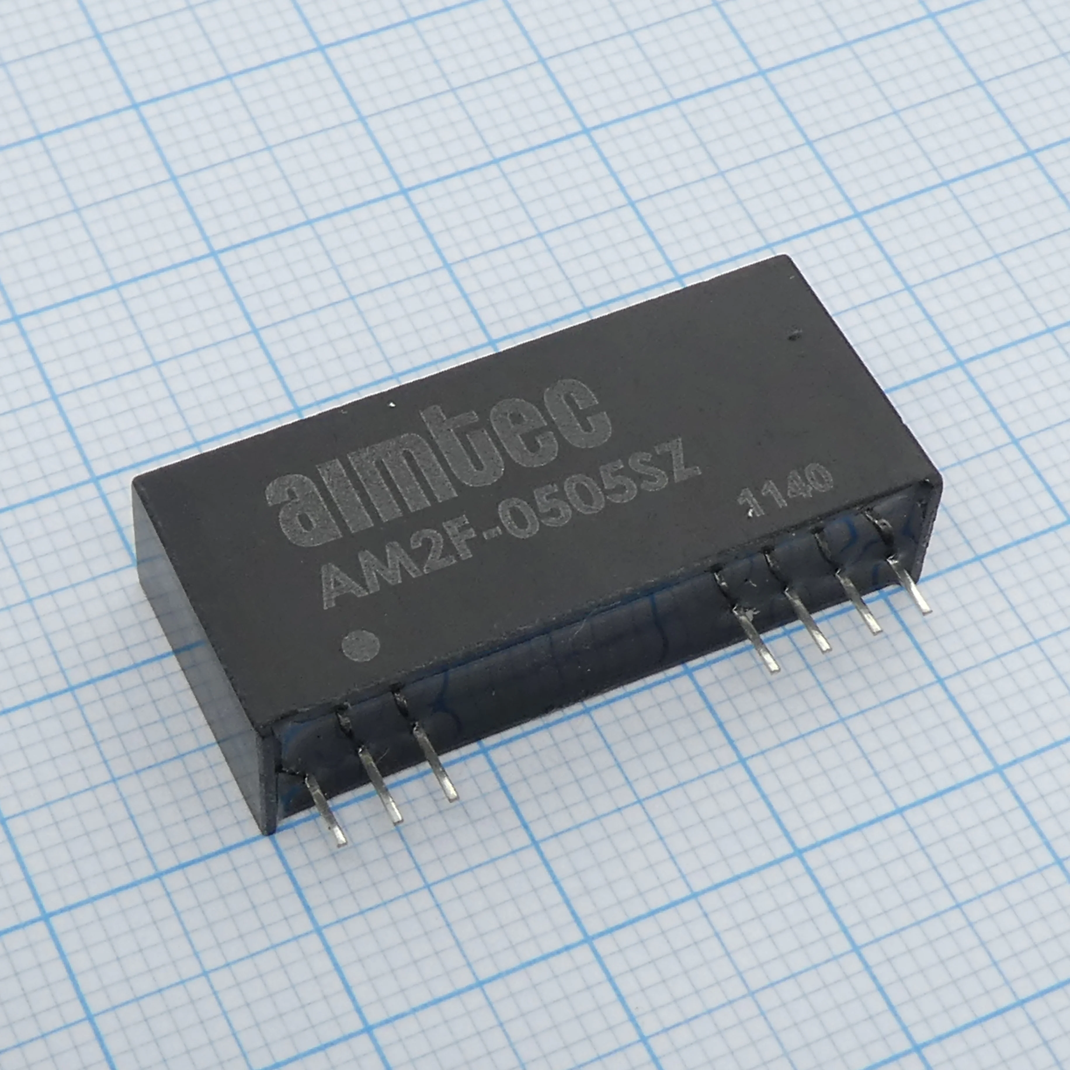 AM3F-1212SZ - DC/DC, 3Вт, вход 10.8…13.2В, выход 12В/0.25А, изоляция 1000В DC, КПД 73%, максимальная емкостная нагрузка не более 470мкФ, SIP12, 32x8x14.5мм, -25…85°C, пластик