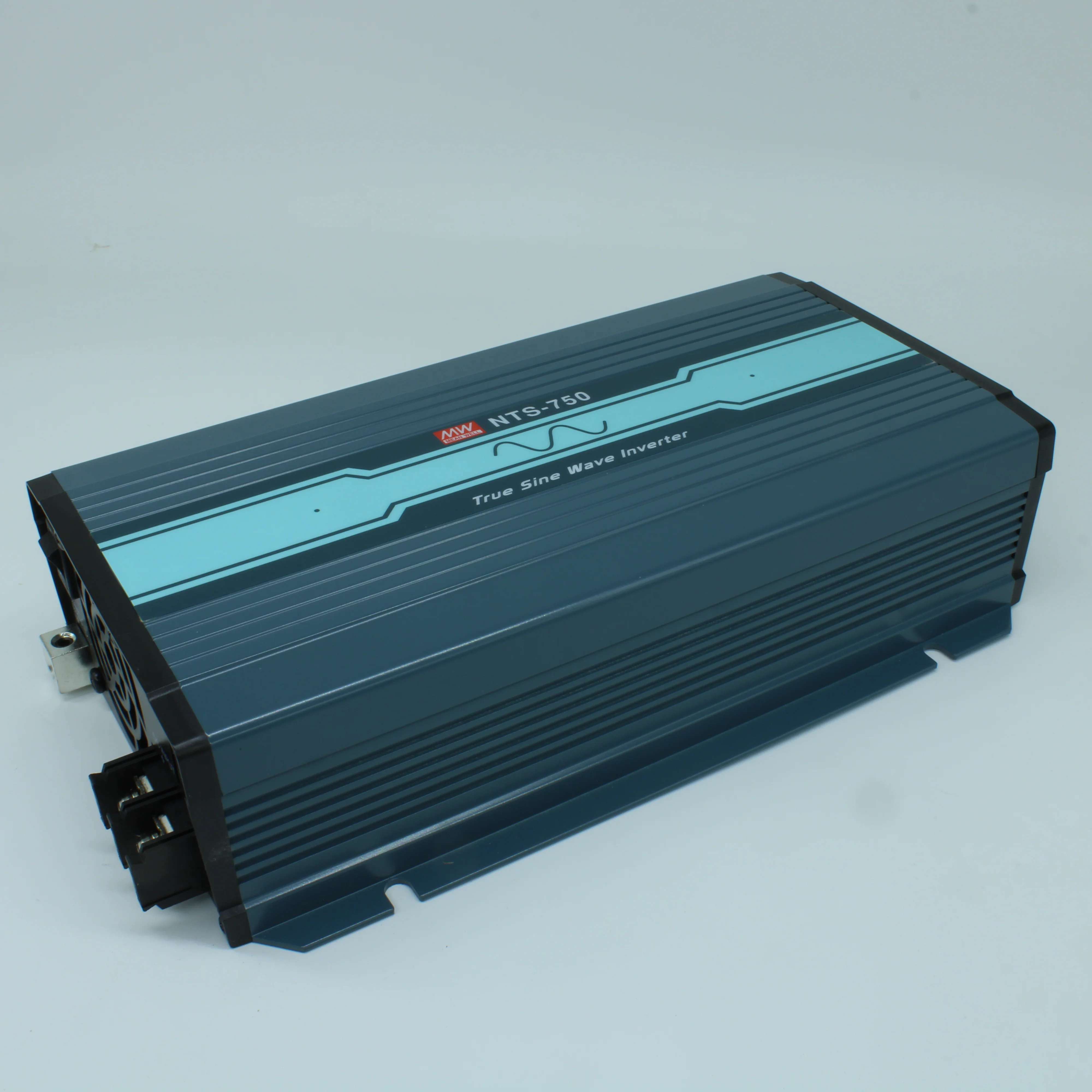 NTS-750-248EU - DC-AC, 750Вт, Рпик=1125Вт(10сек), Uвх=40…66В DC, Uвых=200/220/230/240В АС 50Гц, КГИ<3%, КПД 93%, изоляция 3000В AC, в кожухе 270х158х67мм, -25…+70°С, RS-232/RJ11, выход розетка EU