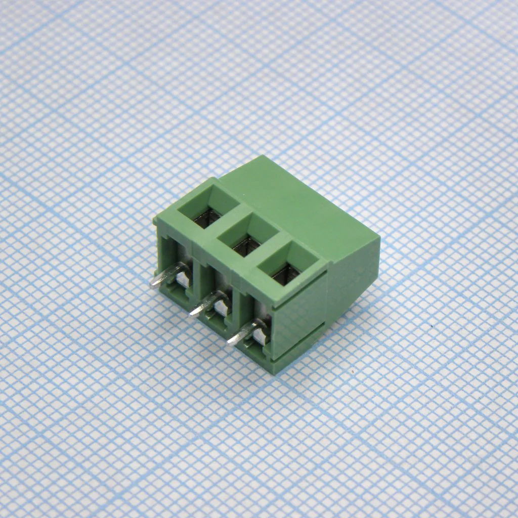 DG128-5.0-03P-14-00A(H) - Винтовой клеммный блок c рельефной обоймой, 3 контакта шаг 5.0мм зеленый