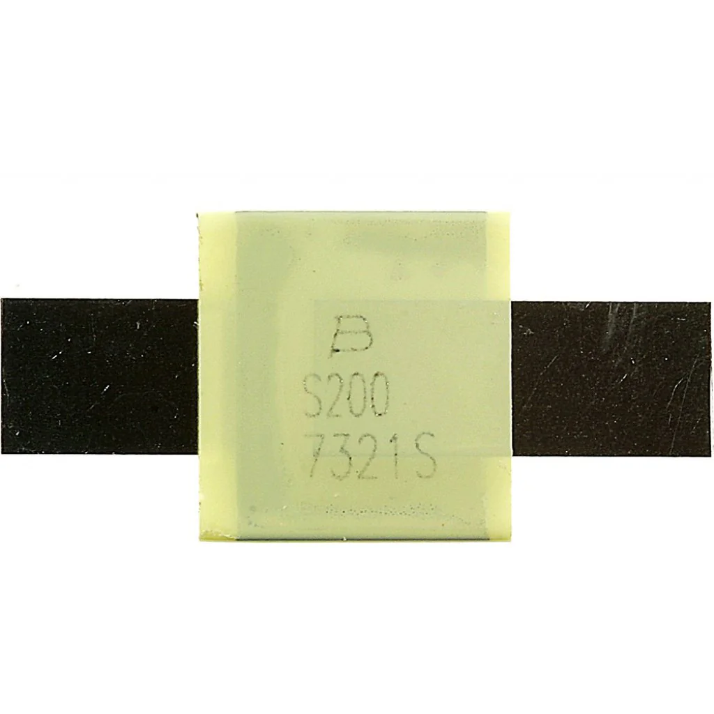 MF-S200 - Самовосстанавливающийся предохранитель PTC 2A(hold) 4.4A(trip) 30V 100A 1.9W 4s 0.03Ohm SMD Solder Pad 8.2 X 11 X 1.1mm Bul
