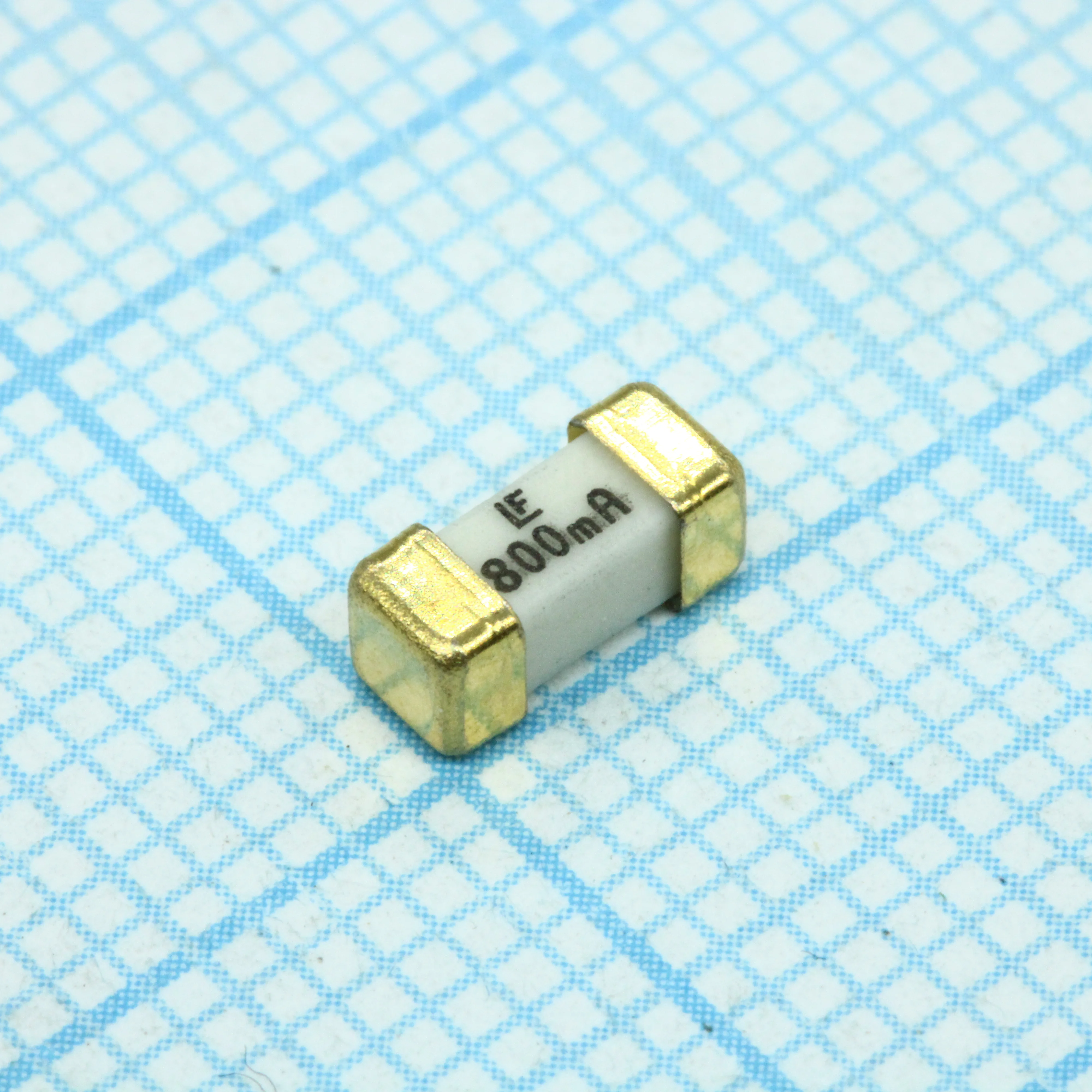 0451.800MRL - Предохранитель SMD 2.69*6.1мм 0,800A 125V керамический сверхбыстродействующий