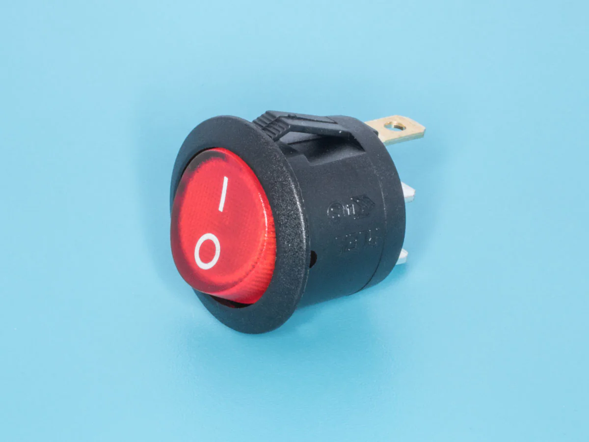 SWR-21R/L - Выключатель 220В 3 контакта круглый, d 20мм с подсветкой, красный, вкл-выкл