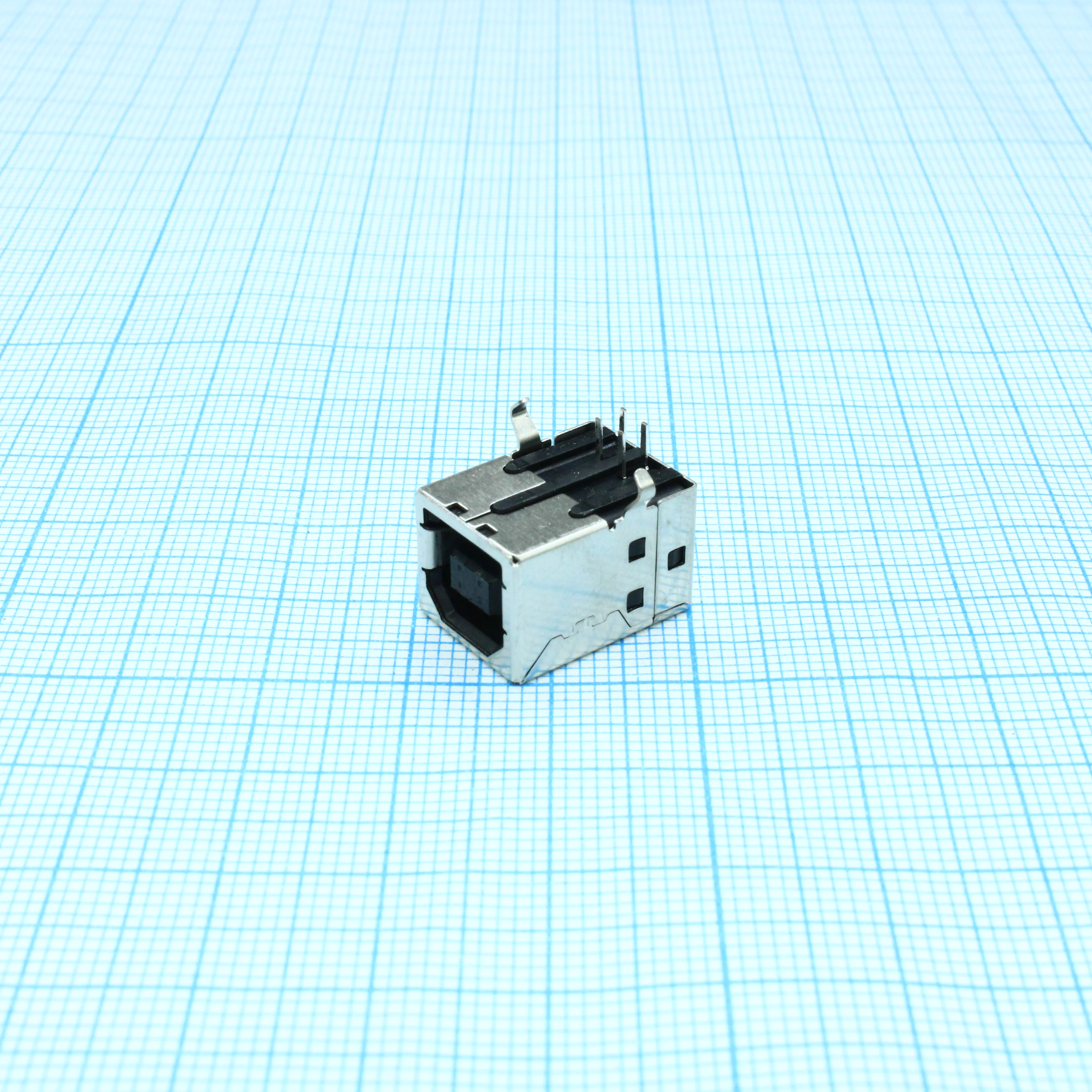 DS1099-BN0 - Разъем USB тип B розетка на плату черная,  угловая
