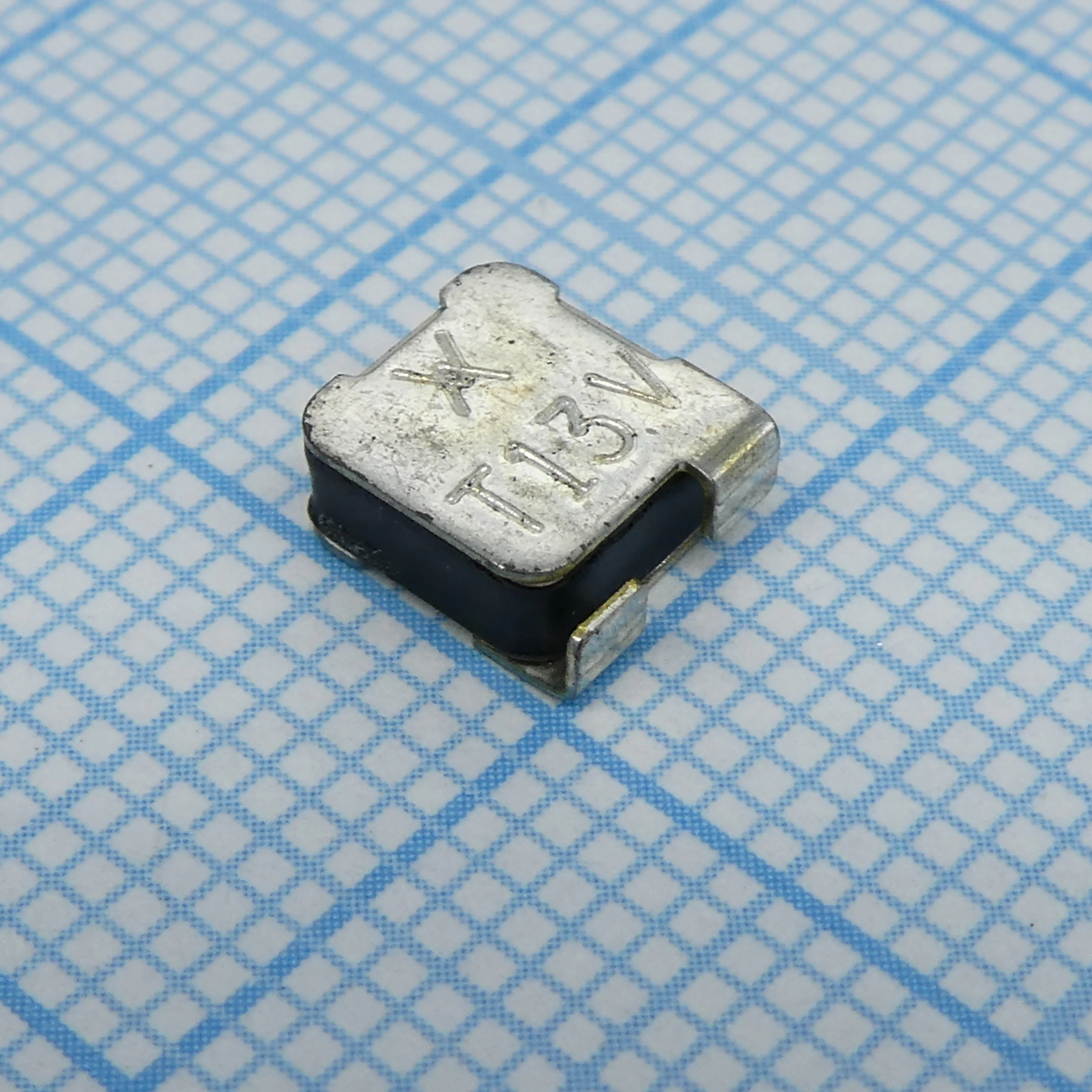 TSV250-130F-2 - Самовосстанавливающийся предохранитель PTC 0.13A(hold) 60VDC 1.5W 2s 4Ohm SMD 6.1 X 6.9 X 3.2mm