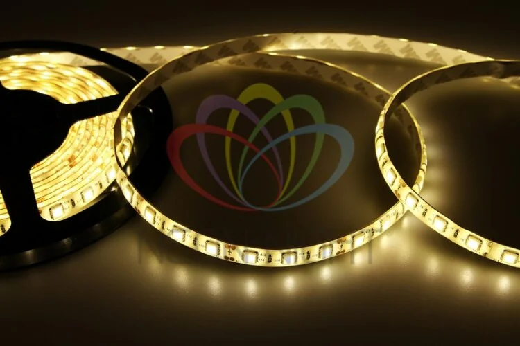 Лента светодиодная 12В, SMD5050, 14,4Вт/м, 60 LED/м, 3000К, 10мм, 5м, IP65 141-496