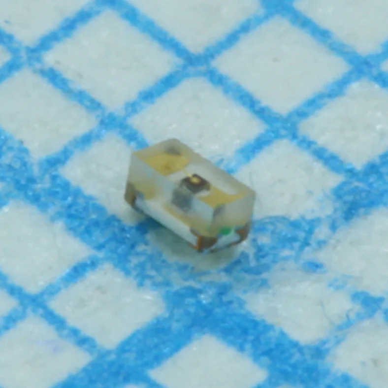 FYLS-0402UBC - Светодиод smd 1х0.5x0.35мм/синий/468нм/120мкд/прозрачный/130°
