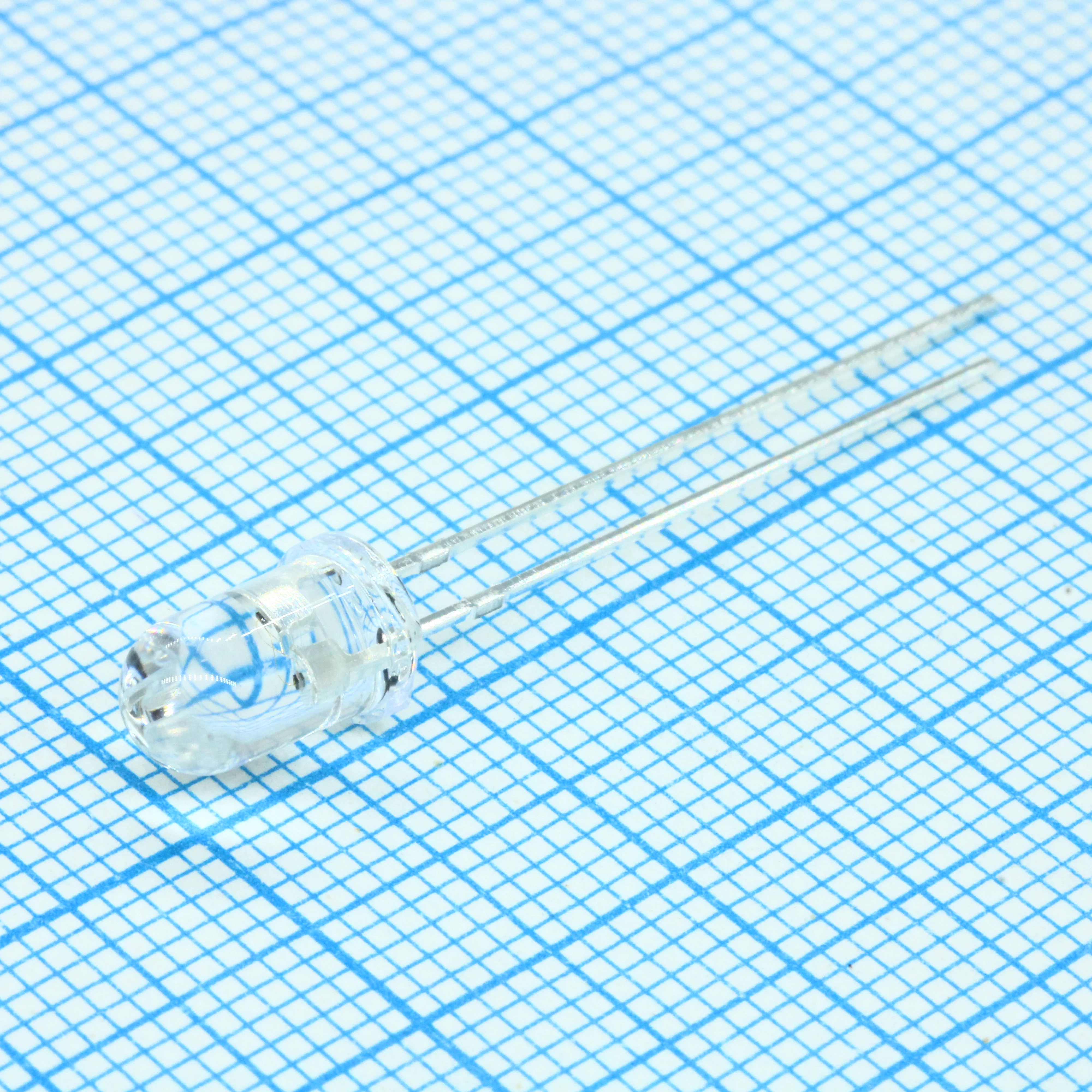 FYL-5016UYUGC1С - Светодиод 5мм Жёлтый/Зелёный, прозрачный 260мКд/230мКд 150°, 2 вывода