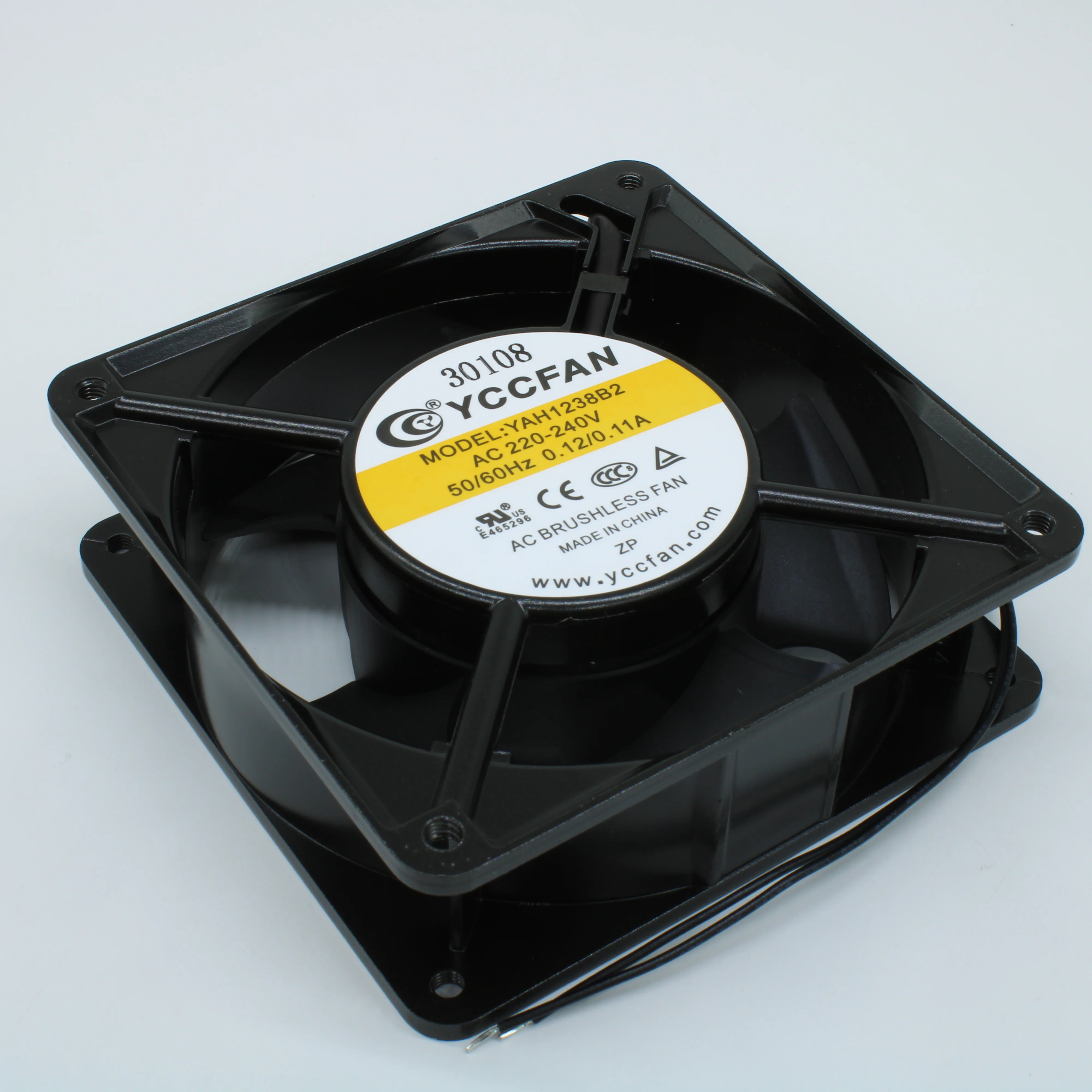 YAH1238B2 - Вентилятор 220В AC, 17.6W, 2650об/мин., 120x120х38мм, 156.7м3/час, 40.5дБ, подшипник качения, тип вывода - провод 250мм, -10°C~+70°C