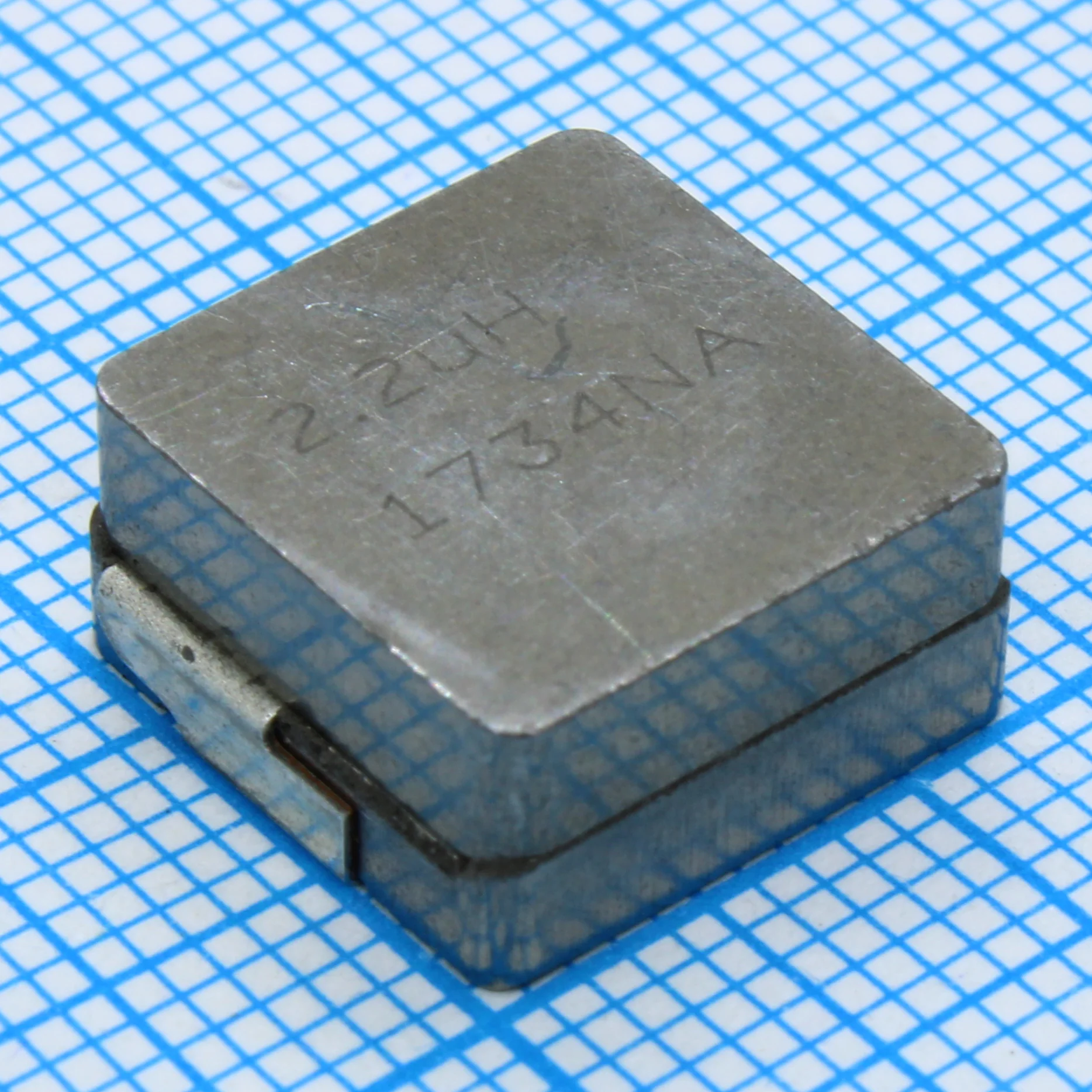 IHLP5050FDER2R2M01 - ЧИП-индуктивность экранированная 2,2мкГн ±20% 22A 6,8мОм 5050 лента на катушке