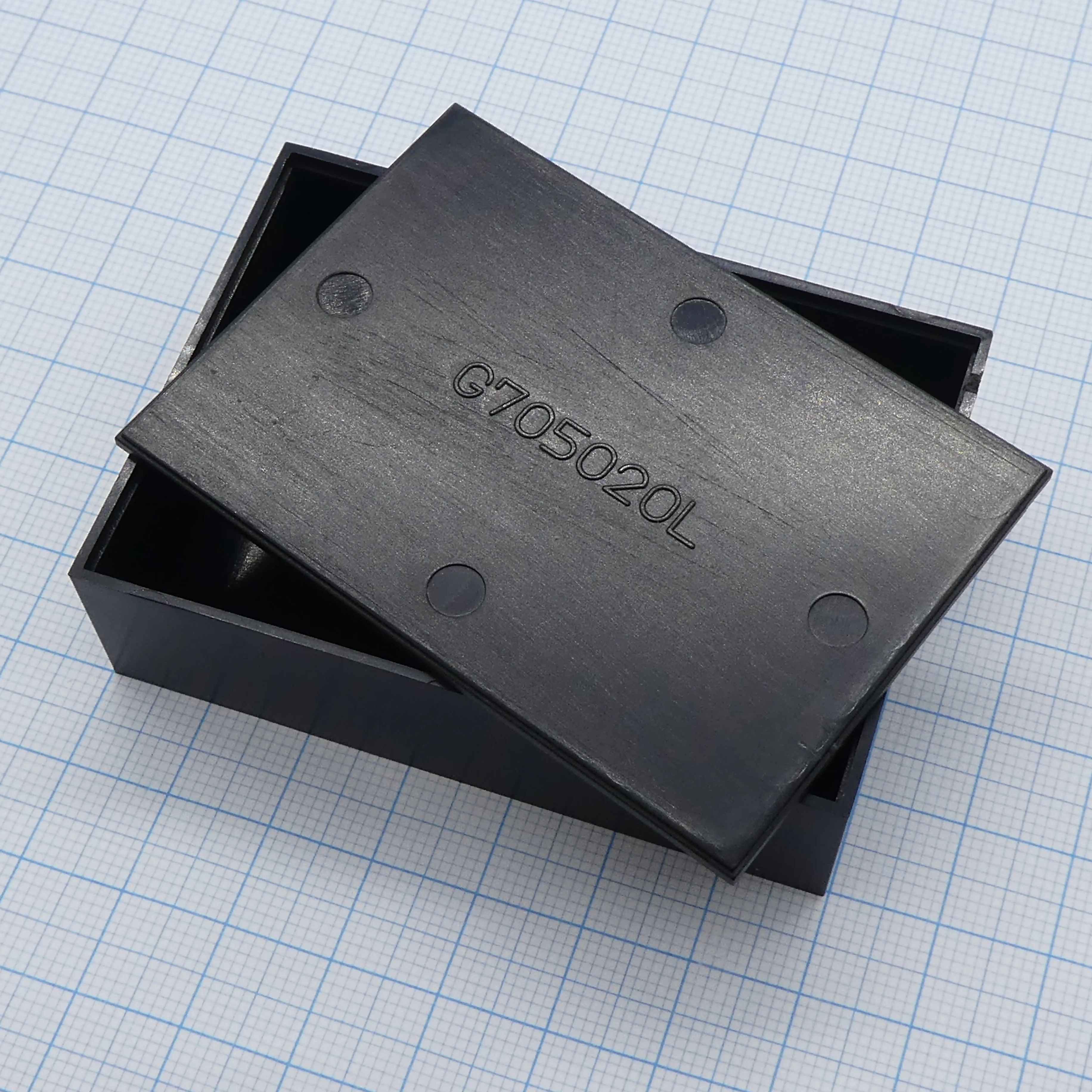 G705020B+L чёрный - Корпус из высокопрочного пластика под заливку компаундом с крышкой