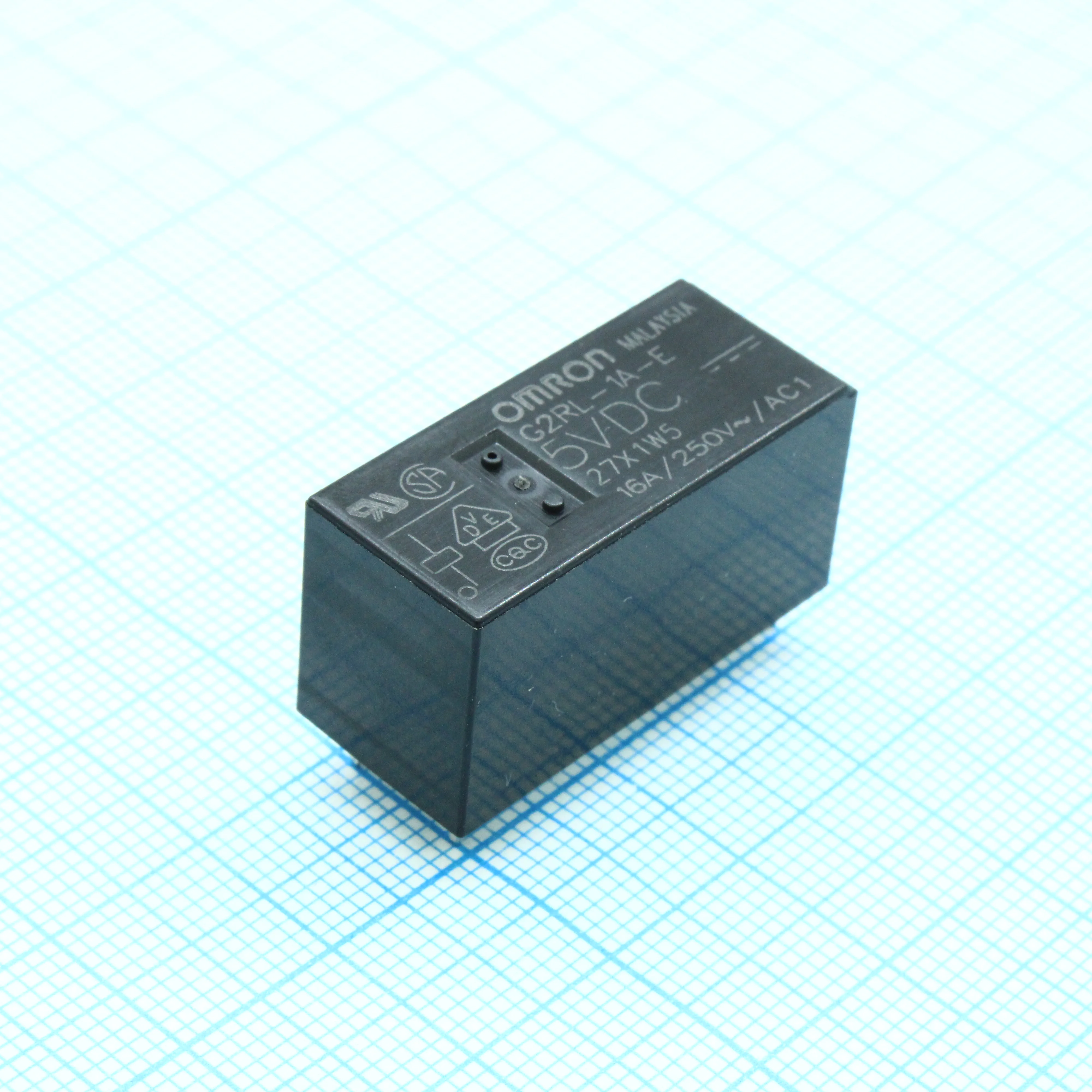 G2RL-1AE-5DC - Реле силовое катушка 5В 16A один контакт на замыкание (29x12.7x15.7)мм монтаж в отверстие