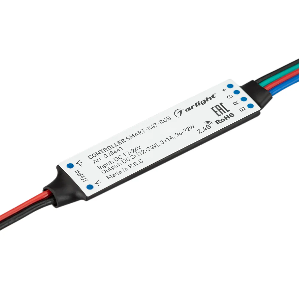 Контроллер SMART-K47-RGB (12-24V, 3x1A, 2.4G) 028441 - Миниатюрный контроллер для RGB светодиодной ленты (ШИМ). Питание/рабочее напряжение 12-24VDC, максимальный ток 1A на канал, 3 канала, максимальная мощность 36-72W. Габариты 60x14x6 мм. Совместим с пул