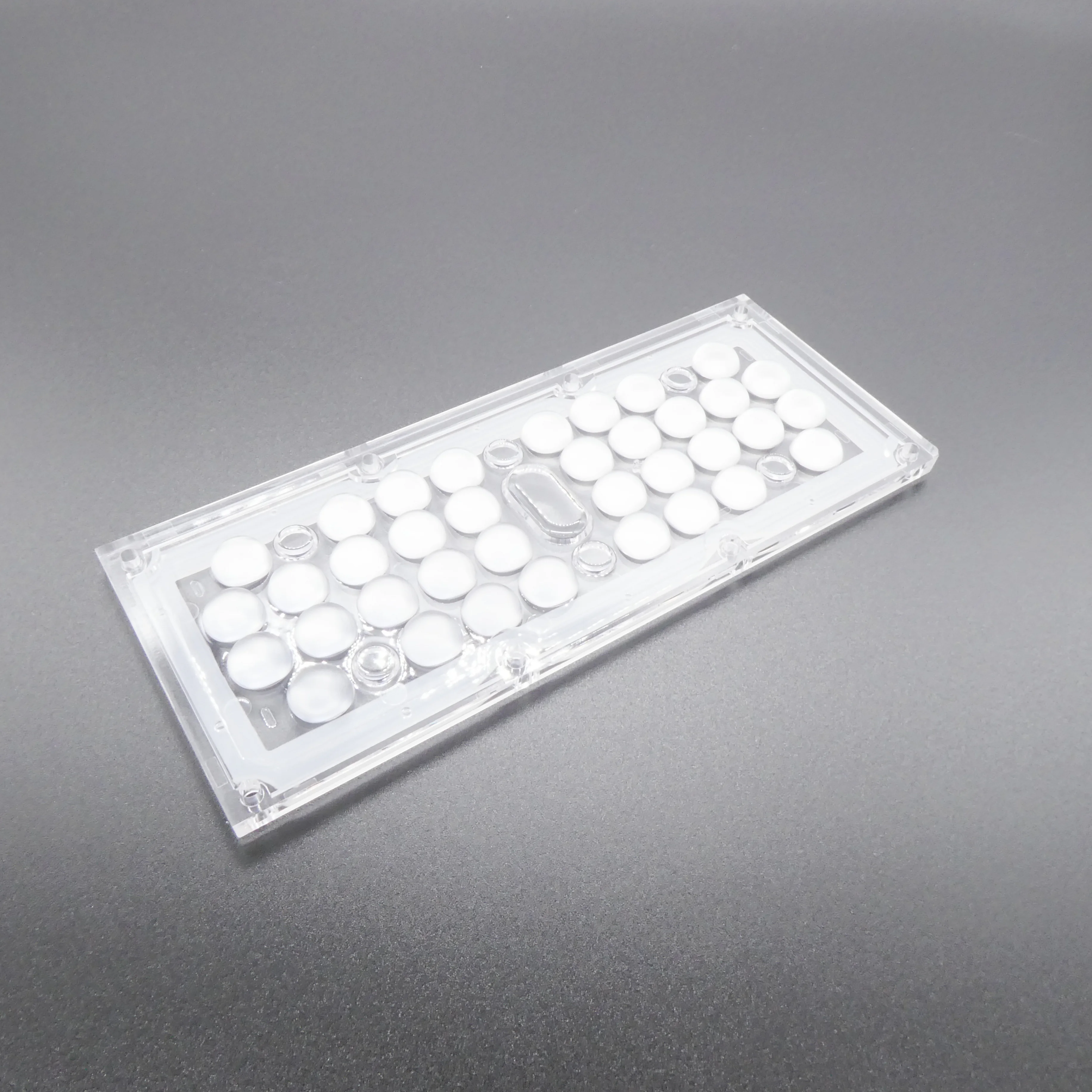 ALHB173D36LED60x60G - Групповая прямоугольная линза 36 светодиодов 3030/3535,  60°x60°, 173x71.4mm   H:9.3mm, PMMA