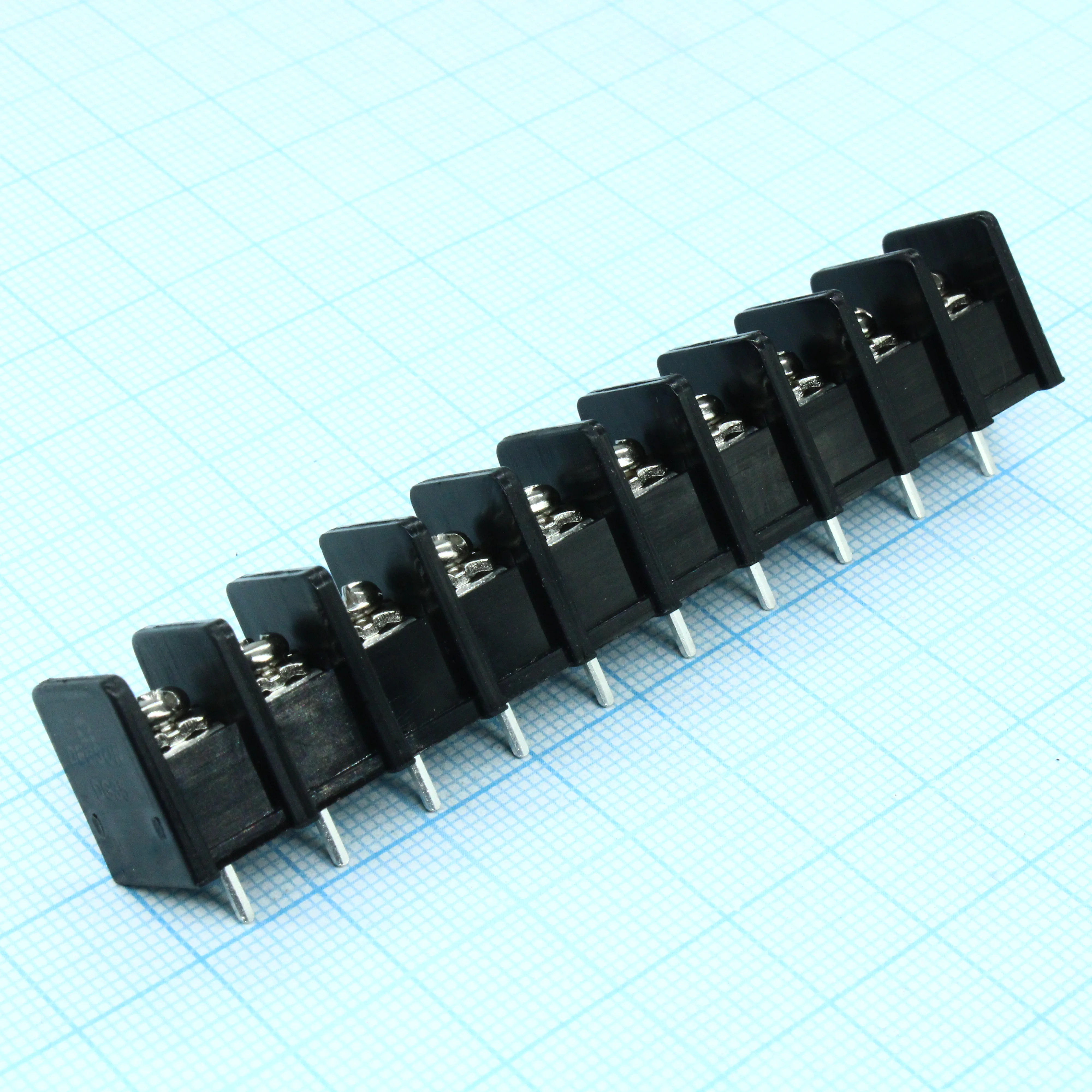 DG35C-B-10P-13-00A(H) - Барьерный клеммный блок 10 контактов. Серия DG35C-B
