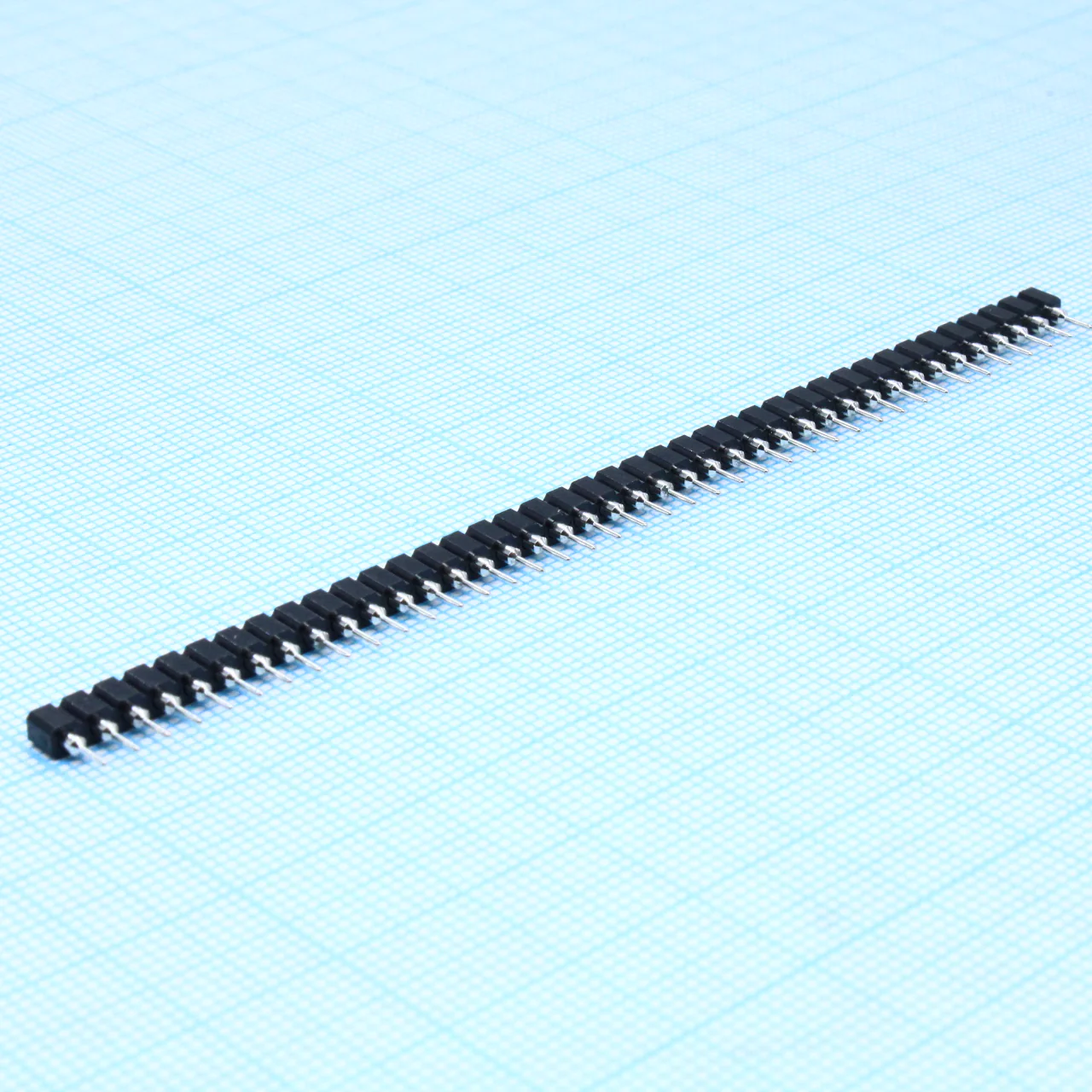 DS1002-01-1X40V13-JK - Гнезда цанговые однорядные для монтажа в отверстия 40pin, шаг 2.54мм