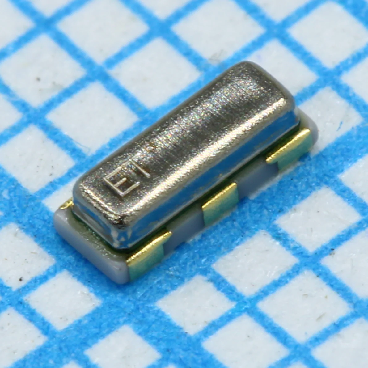 CSTNE20M0V530000R0 - Резонатор керамический SMD 20МГц 15пФ