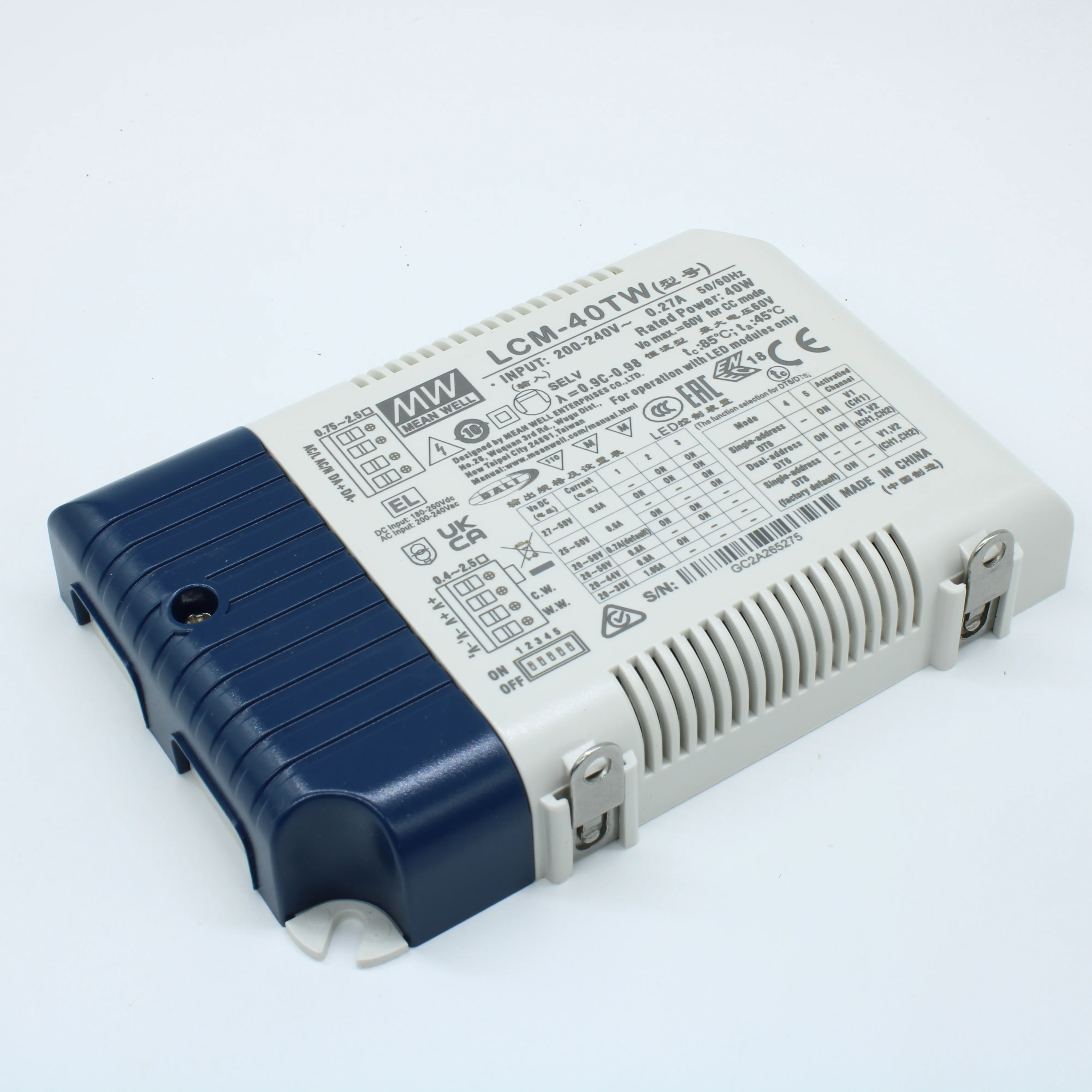 LCM-40TW - AC-DC, 40Вт, стабилизатор тока, вход 180…277В AC, 47…63Гц /260…390В DC, 2 выхода до 500…1050мA/20…50В, ККМ, изоляция 3750В AC, в кожухе 123.5х81.5х23мм, -30…+85°С, димминг кнопкой и DALI