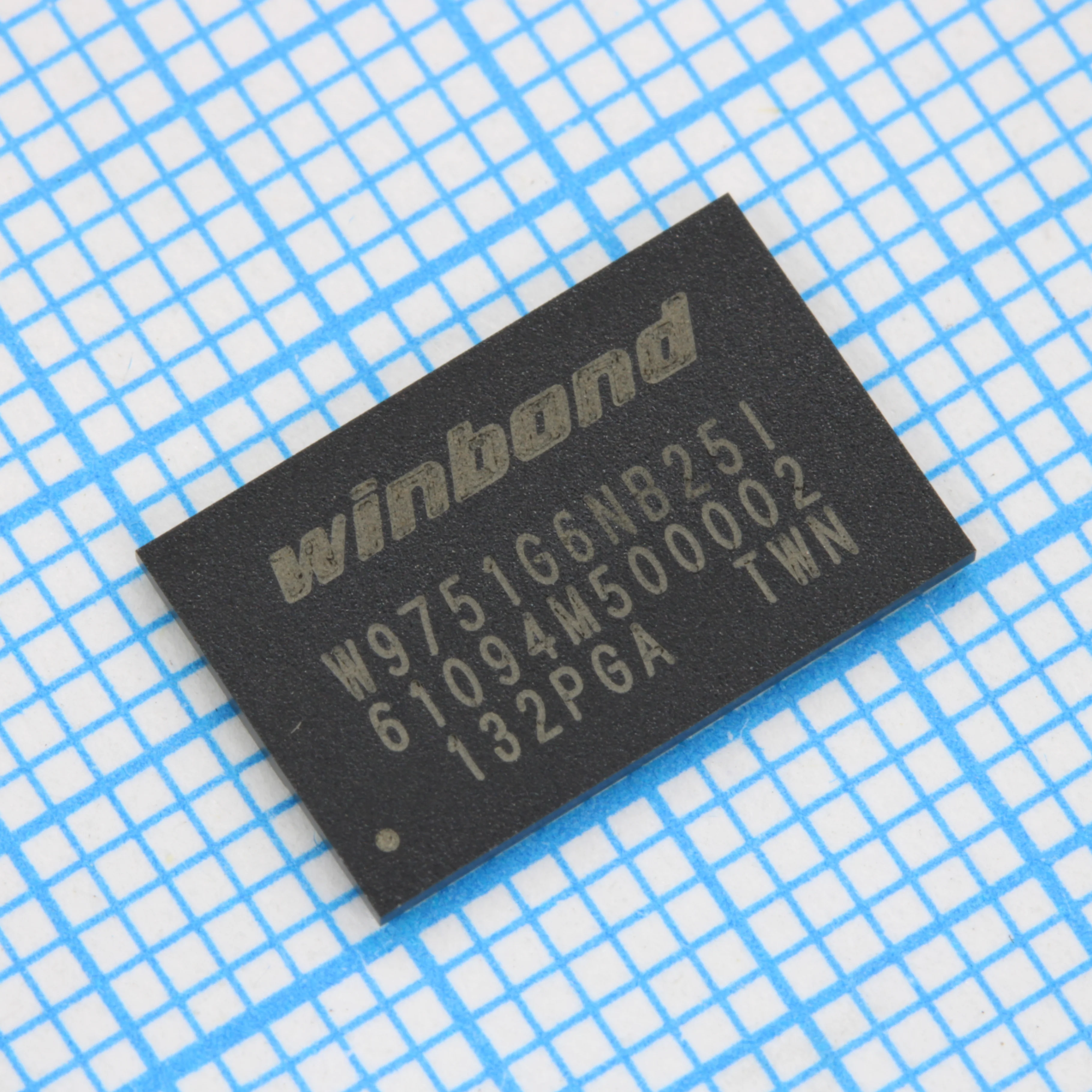 W9751G6NB25I/REEL - Динамическое ОЗУ DDR2 512Мбит 84-Pin VFBGA