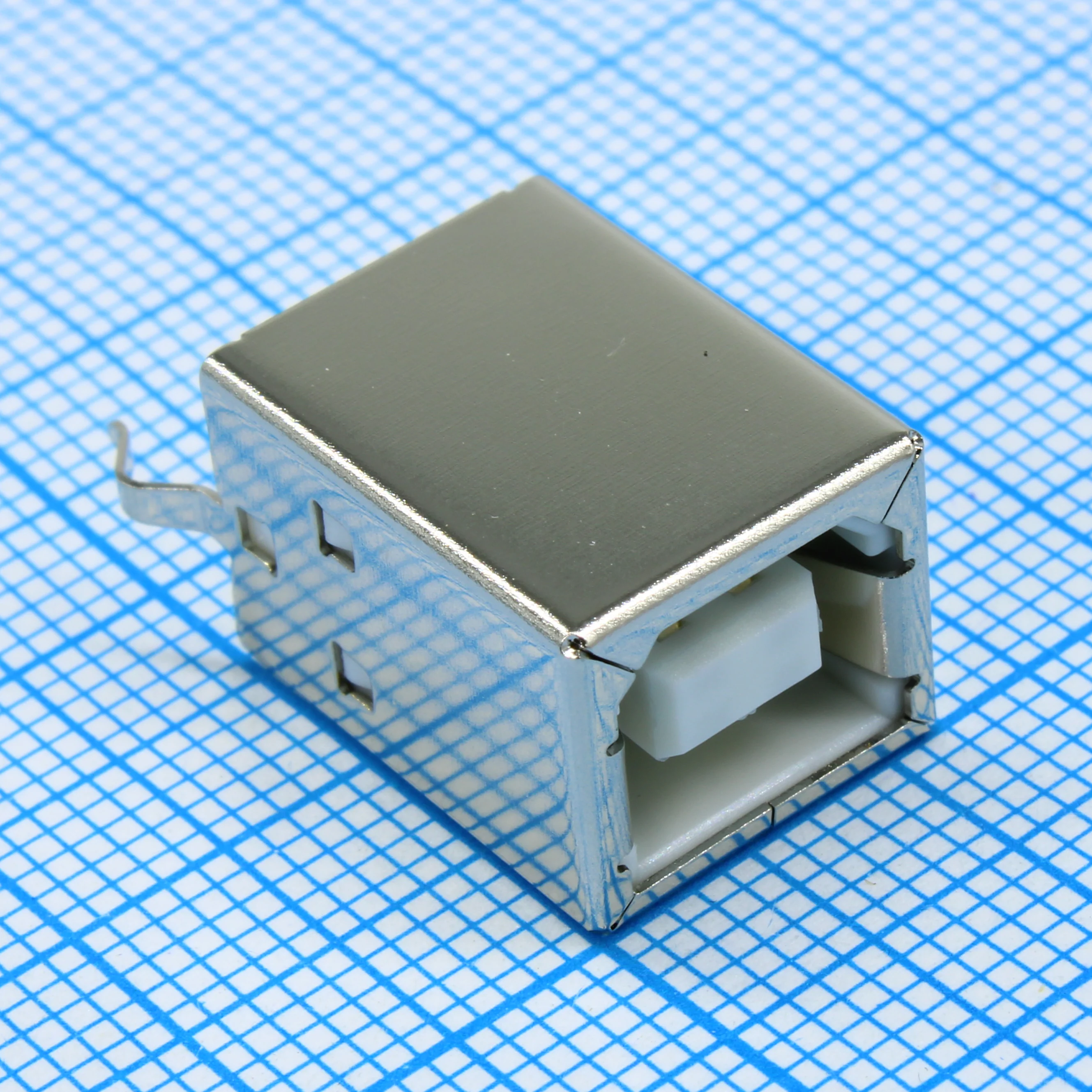 DS1099-01-WN0 - Разъем USB тип B, розетка для вертикального монтажа