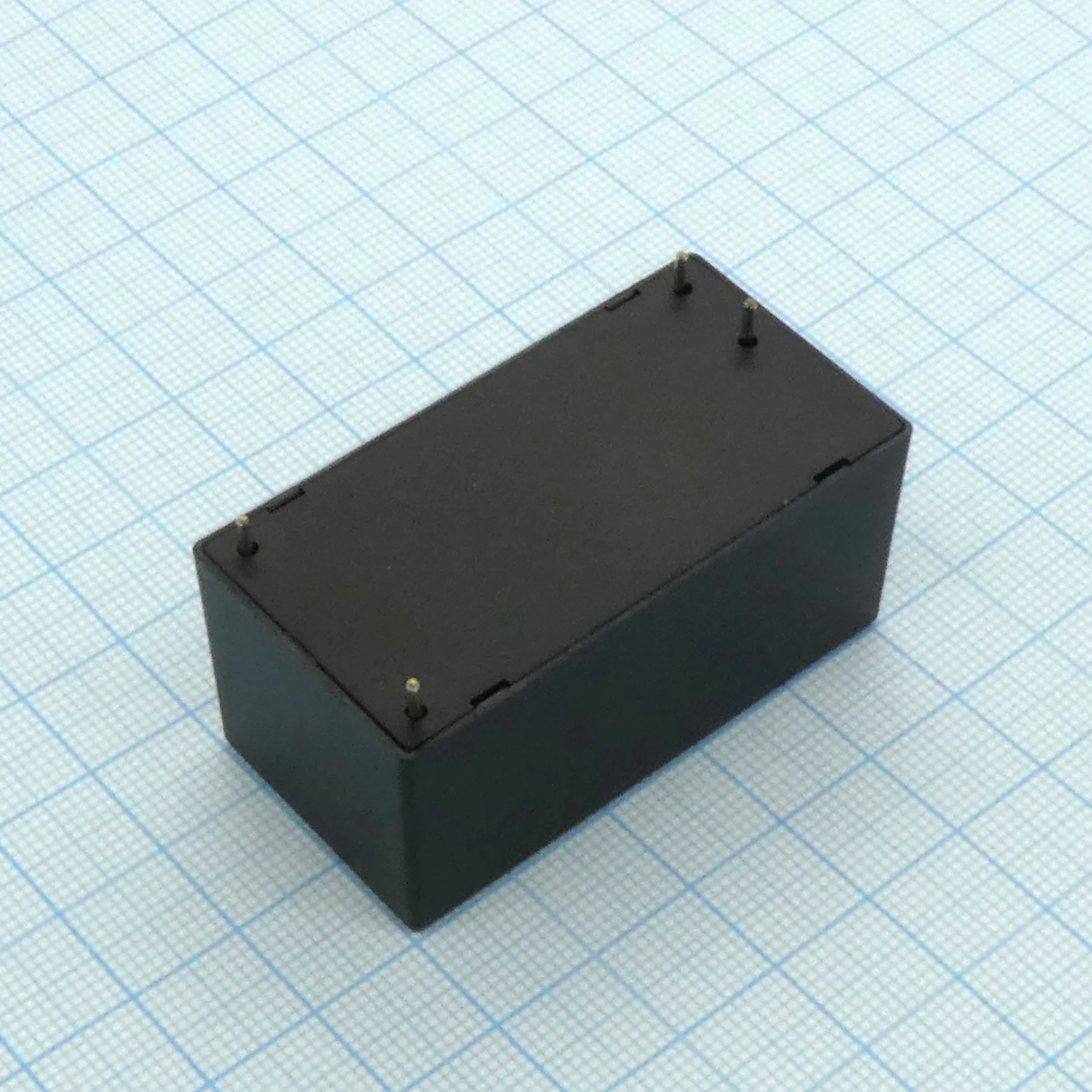 IRM-15-5 - AC-DC, 15 Вт, вход 85...264В AC 47...440 Гц, 120...370B DC, выход 5В/3А, изоляция 3000В AC, в корпусе на плату 52.4x27x24мм, -30...+70°C