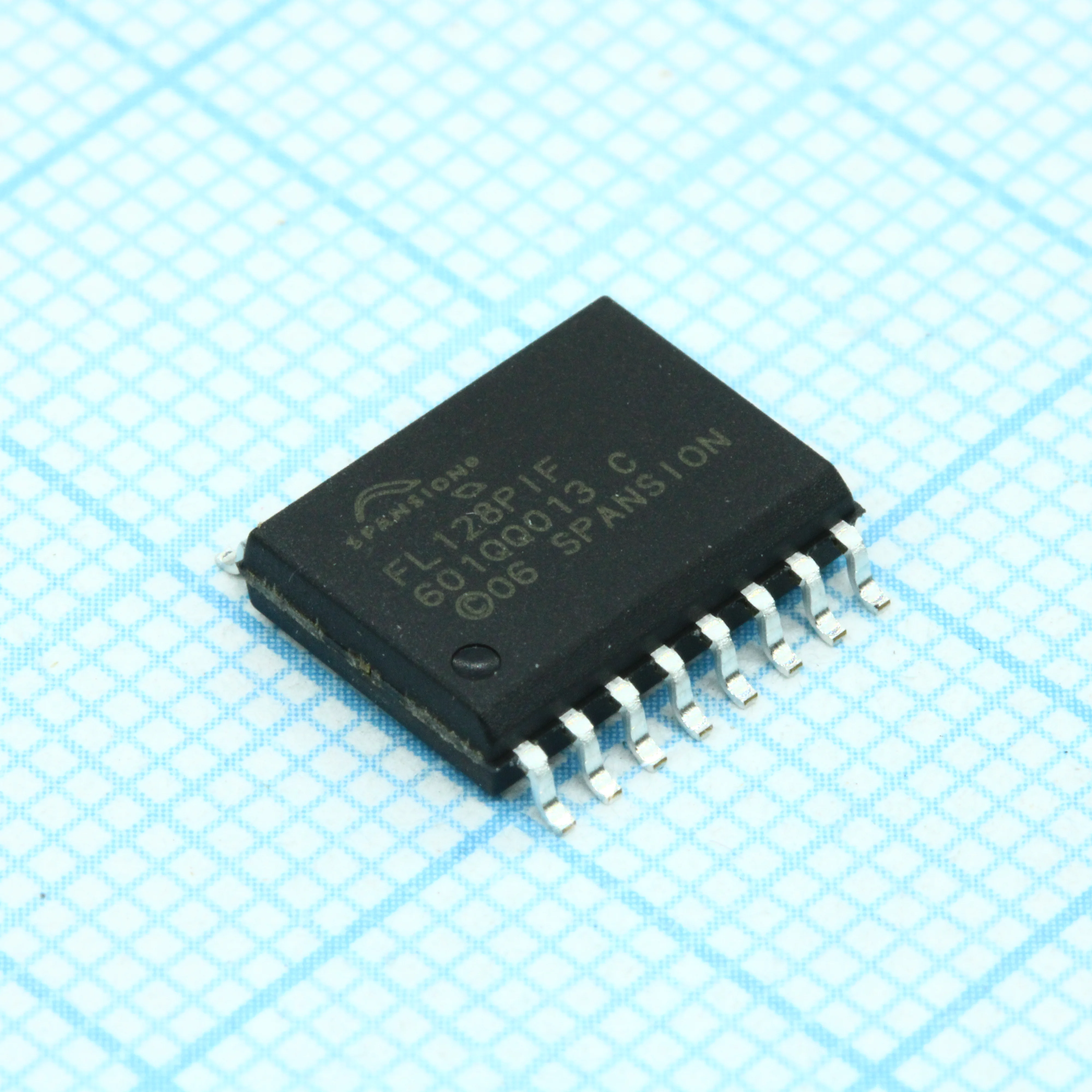 S25FL128P0XMFI000 - Флэш-память 128Мбит 104МГц 16SO