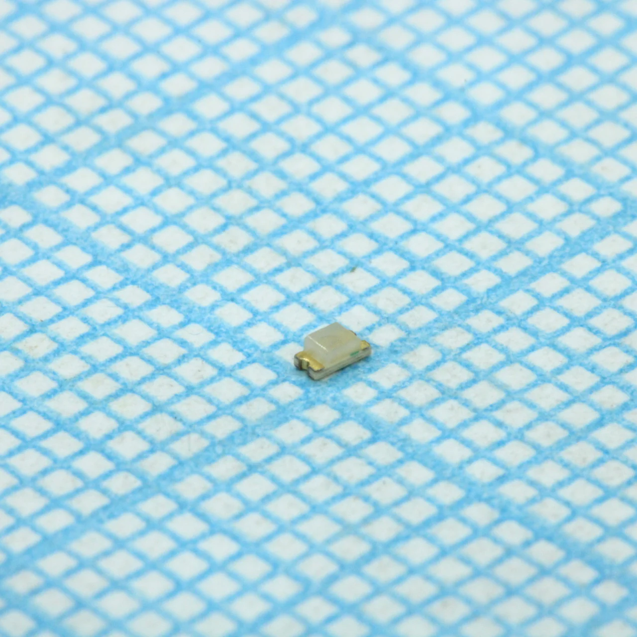 HSMQ-C191 - Светодиод smd 1,6х0,8мм/зеленый/527нм/80-145мкд/прозрачный/120°
