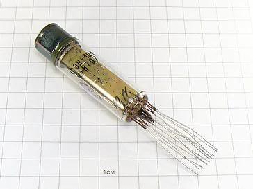 Фотоумножитель ФЭУ-101 "5"