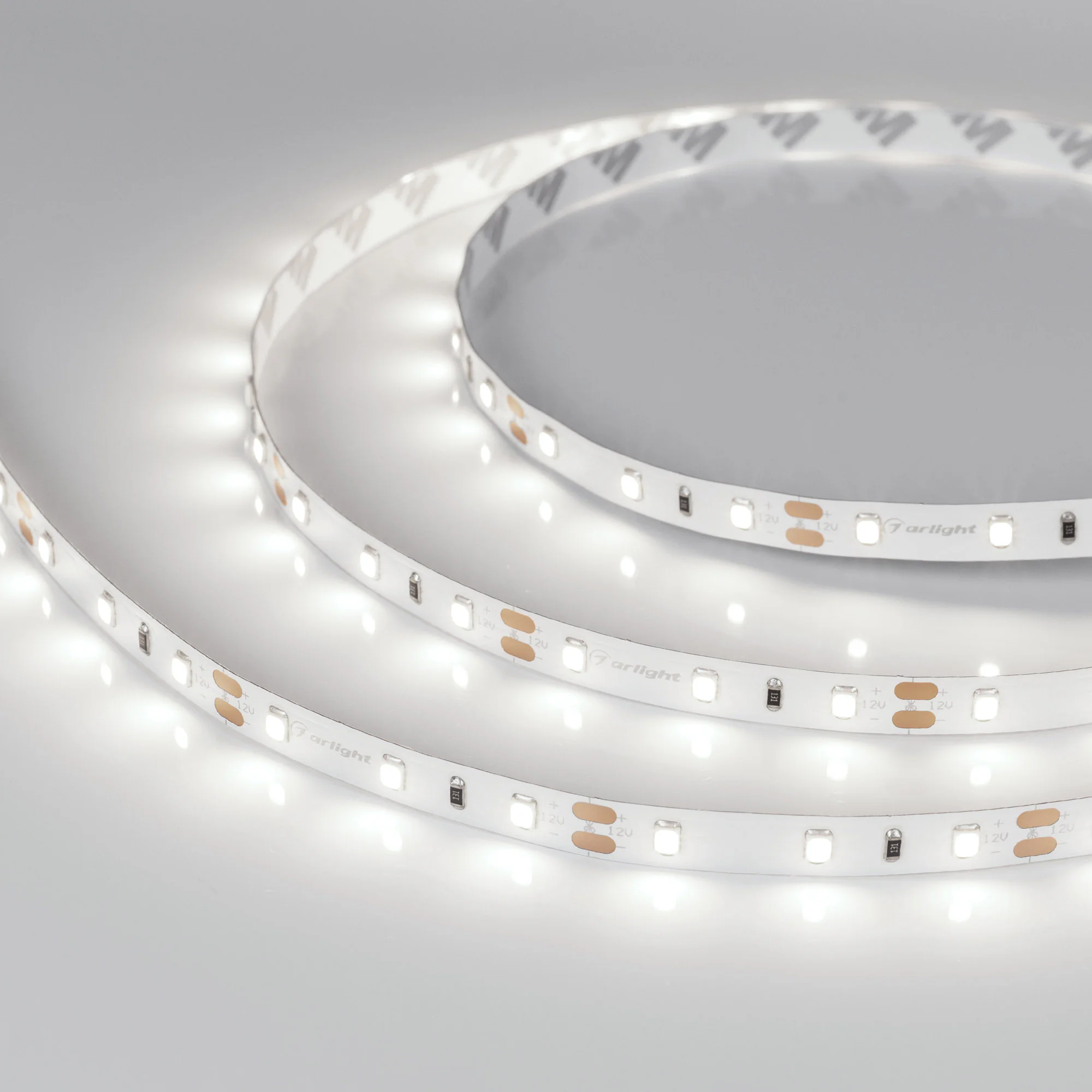 Лента RT-A60-8mm 12V Day5000 CRI98 (7.2 W/m, IP20, 2835, 5m) 021404(2) - Гибкая лента CRI98, светодиоды smd 2835, 60шт/м (300шт на 5м), белая плата 8мм, скотч 3М. Цвет ДНЕВНОЙ 5000K. Питание 12V, мощность 7.2 Вт/м (36 Вт на 5м), угол 120°, очень высокая ц