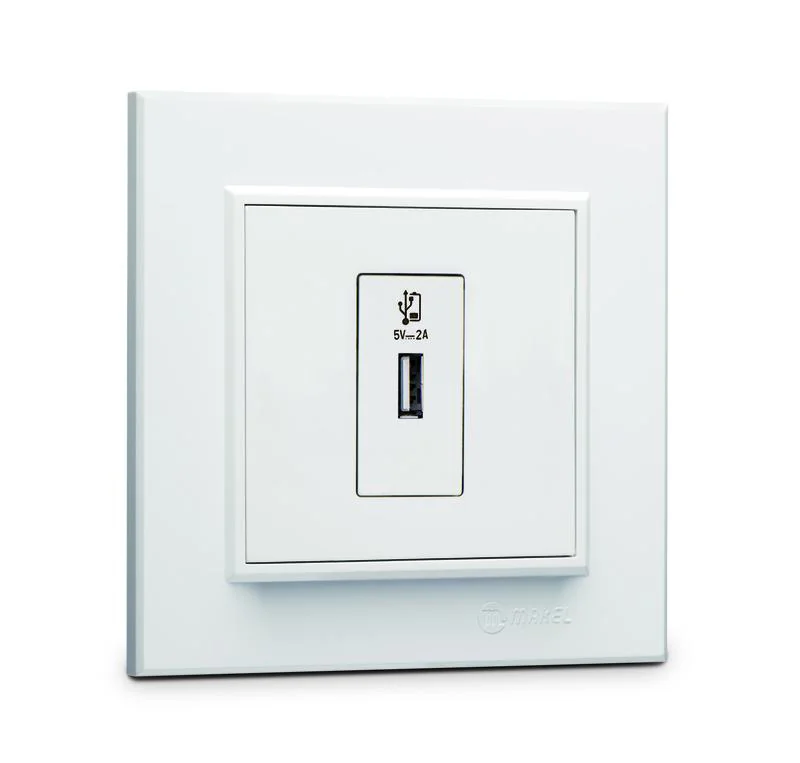 Розетка для зарядного устройства USB KAREA бел. 56001465