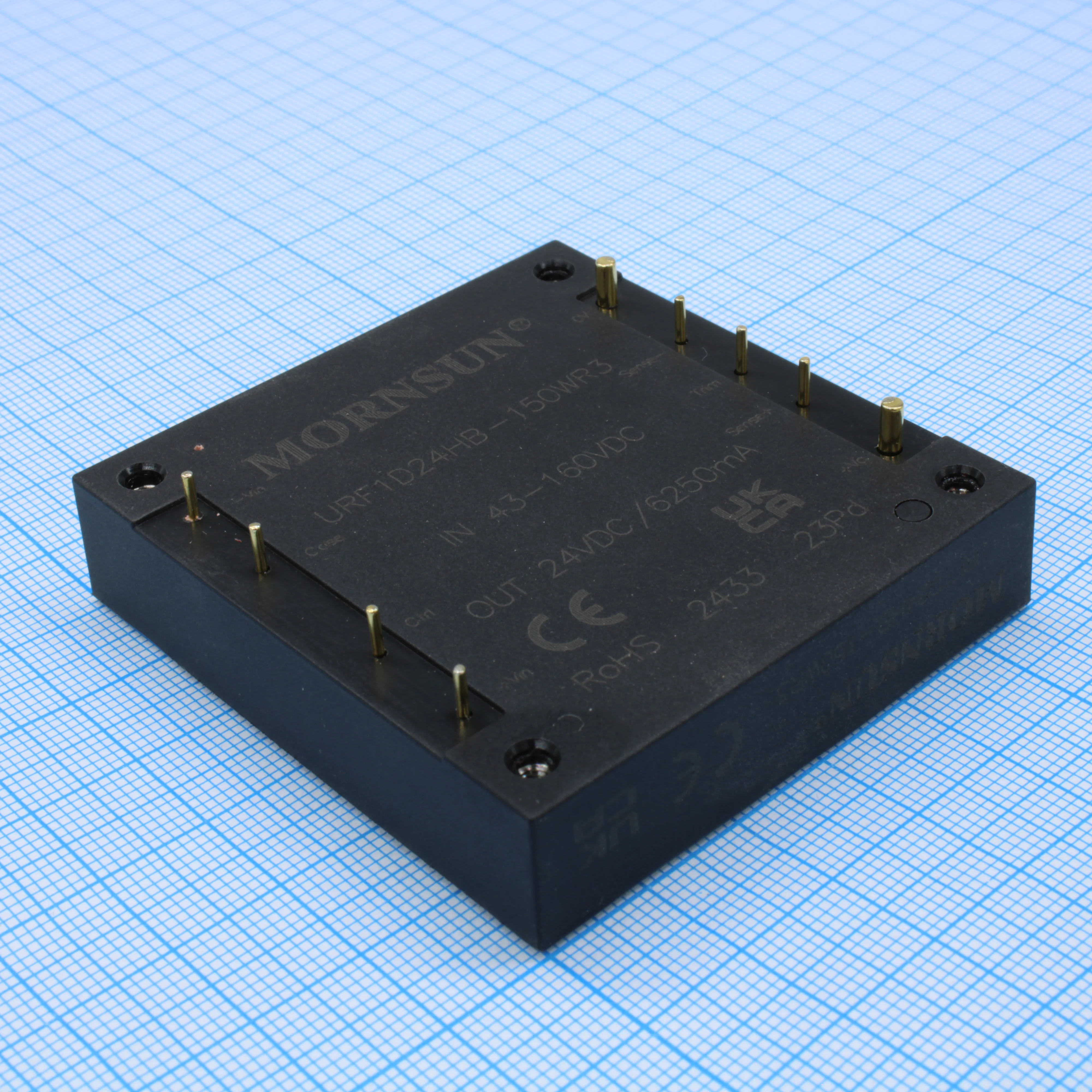 URF1D24HB-150WR3 - Преобразователь DC/DC 150 Вт, вход 43...160 В, выход ±24 В,//+4.375/-6.25 А (THT)