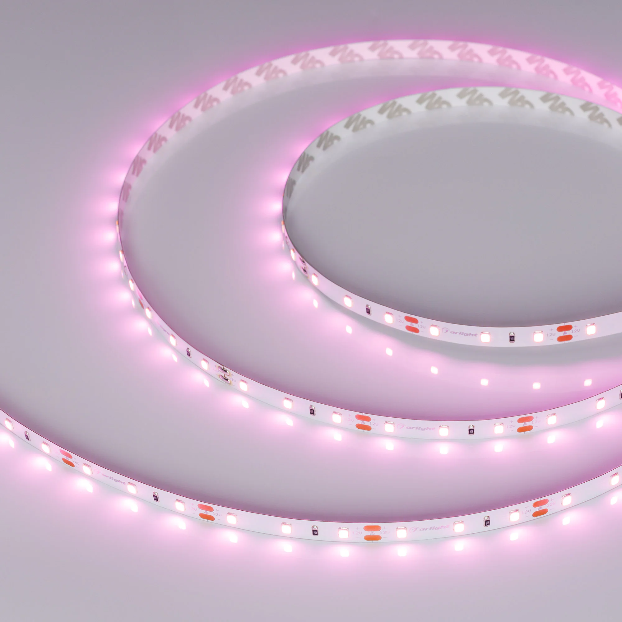 Лента RT-A60-8mm 12V Pink (4.8 W/m, IP20, 2835, 5m) 013571(2) - Светодиодная лента RT-A60, открытая. Светодиоды 2835, 60 шт/м (300 шт на 5 м), белая плата, ширина 8 мм, скотч 3M. Цвет РОЗОВЫЙ, угол 120°. Питание 12V, мощность 4.8 Вт/м (24 Вт на 5 м). Разм