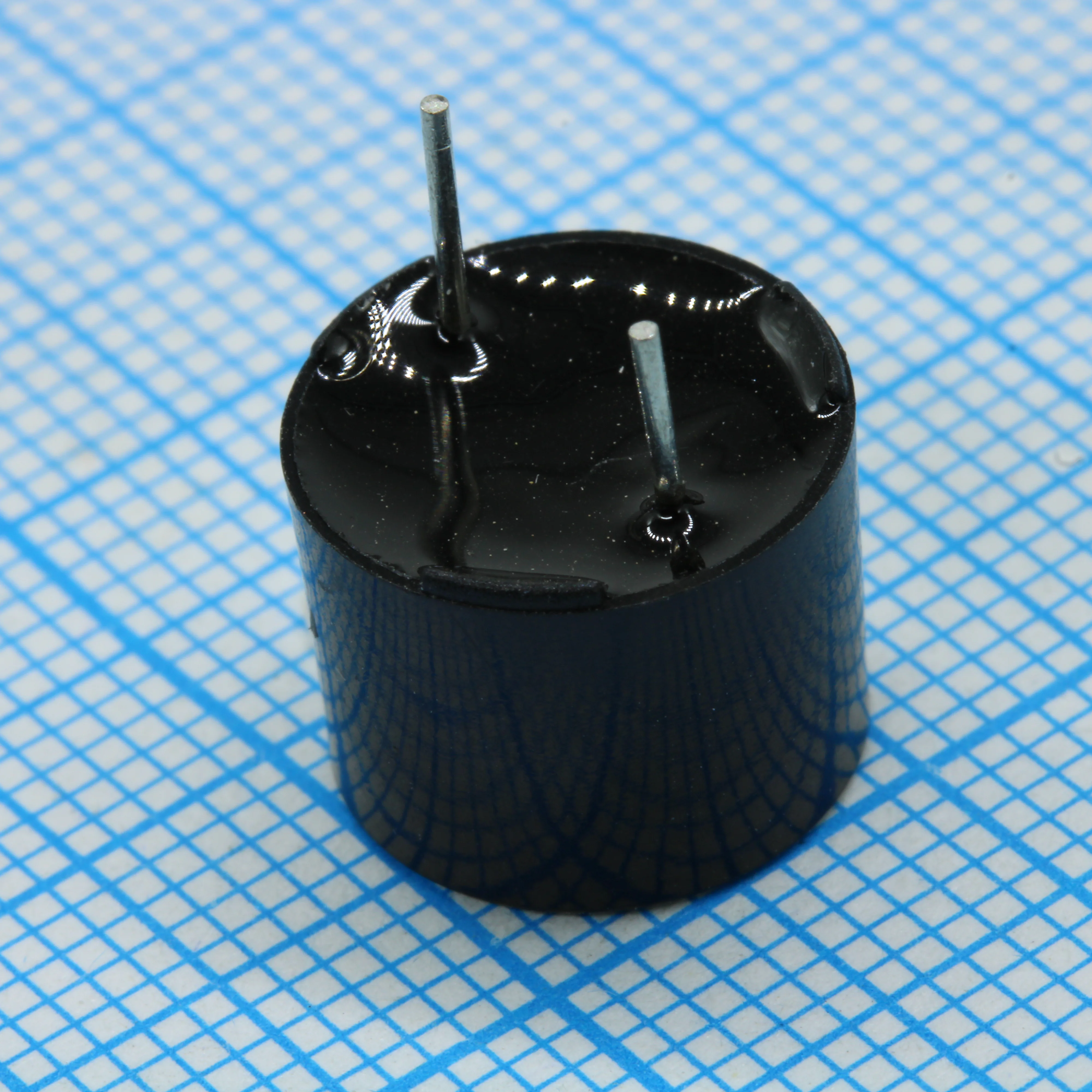 L-KLS3-MWC-12X9.5-C - Звукоизлучатель  2.3±0.3Кгц 5В