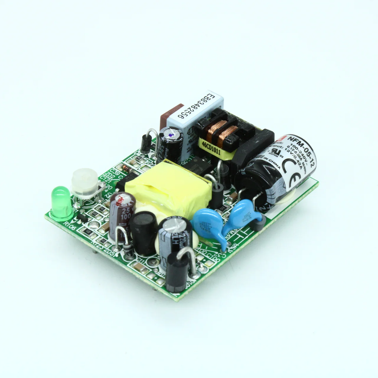 NFM-05-12 - AC-DC,  5Вт, выход 12В/0,42А, вход 85...264В АС 47...440 Гц, 120...370В DC, изоляция 4000В АС, на плате 58х45х19,1мм, -20...+70°С