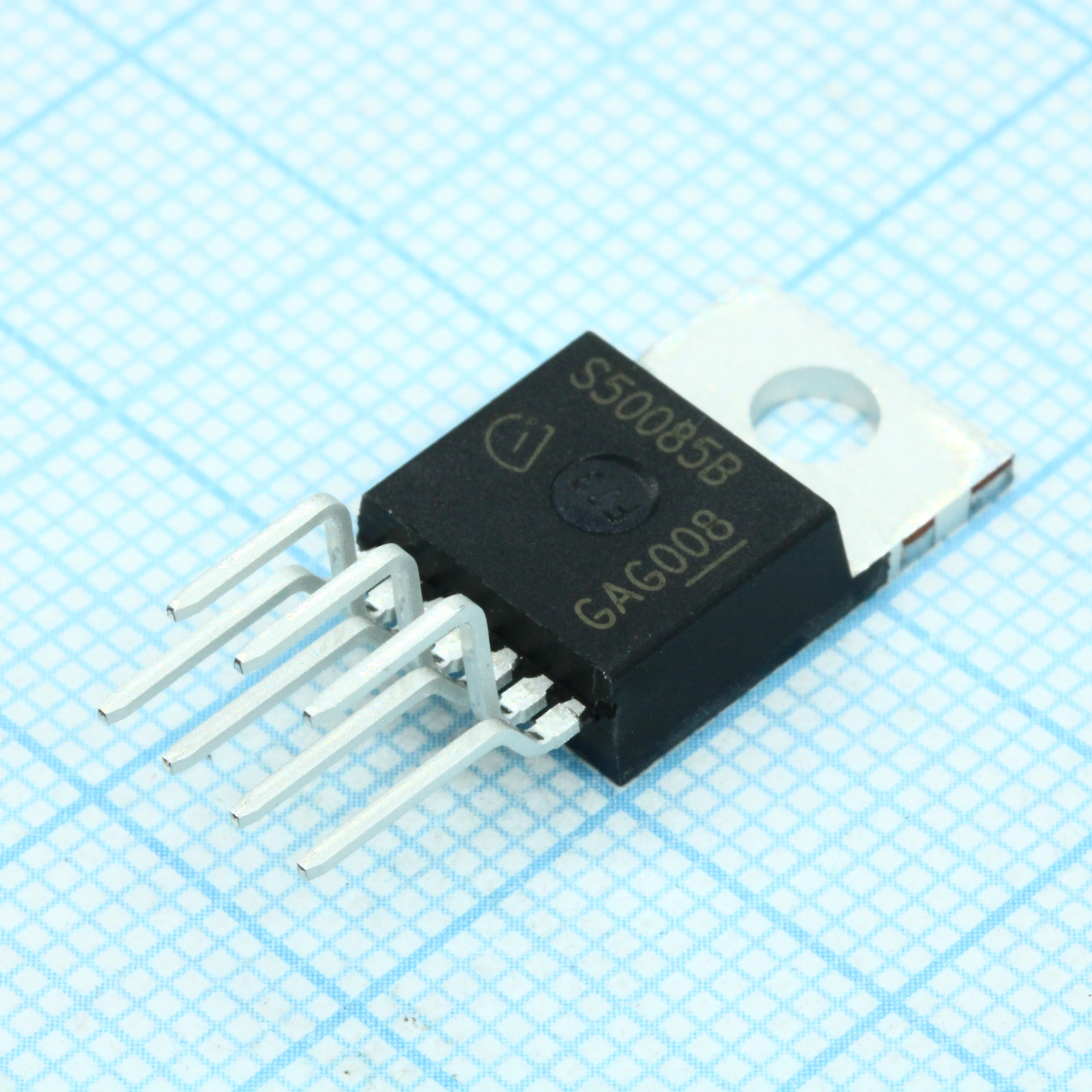BTS50085-1TMB - Силовой ключ 44A 5-58V с ограничением по току 90A 9mOhm 170W