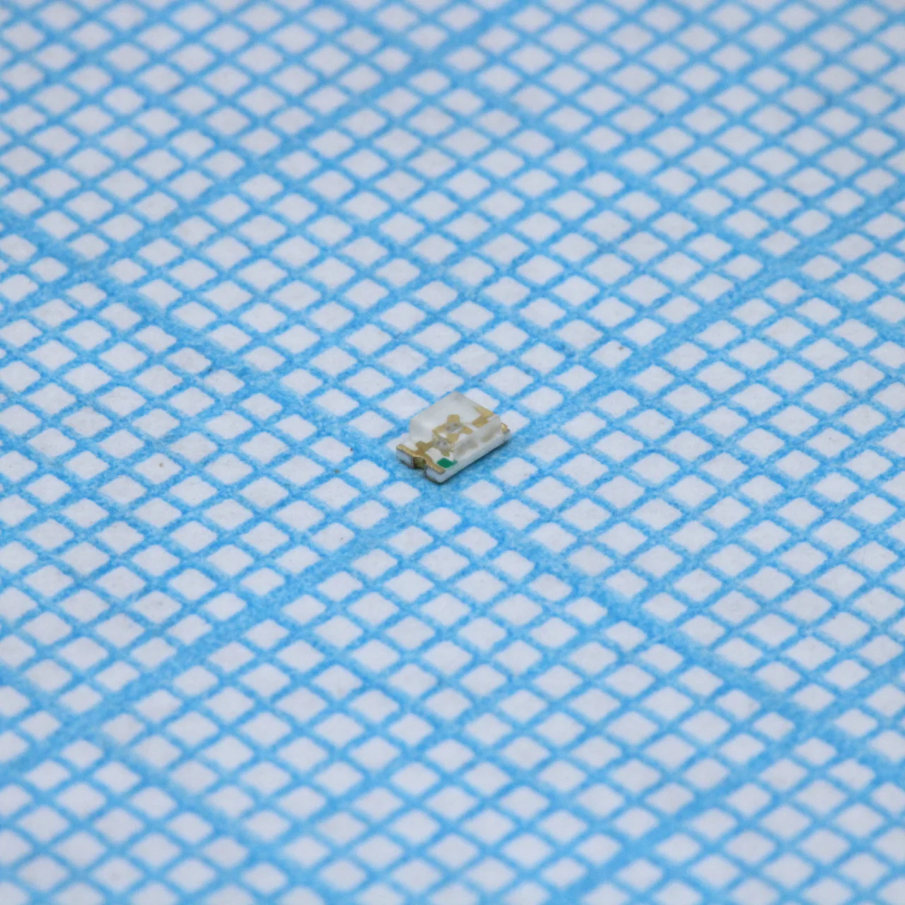 BL-LS0805DNB - Светодиод smd 2х1,25мм/синий/470нм/38мкд/прозрачный/130°