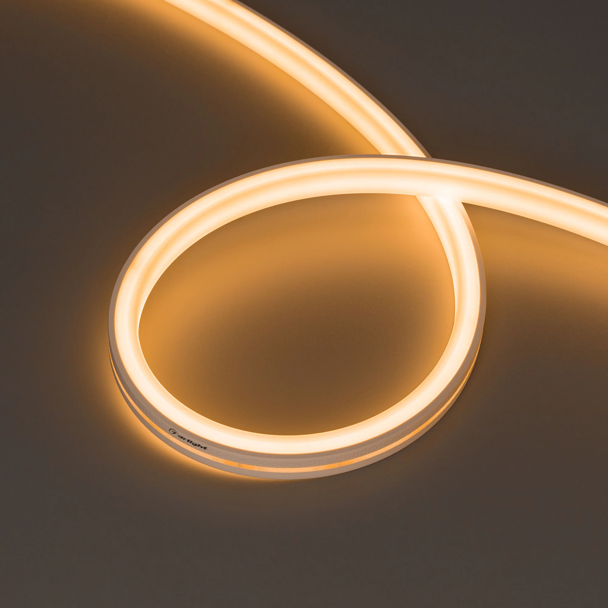 Лента герметичная MOONLIGHT-TOP-U-A156-13x12mm 24V Warm2200 (11 W/m, IP67, 5m, wire x2) 042781 - Гибкая герметичная лента (неон серии MOONLIGHT), сечение 12х13 мм, U-образная форма (свечение в 3 стороны). Светодиоды SMD 2835 156 шт/м. Цвет свечения ТЕПЛЫЙ