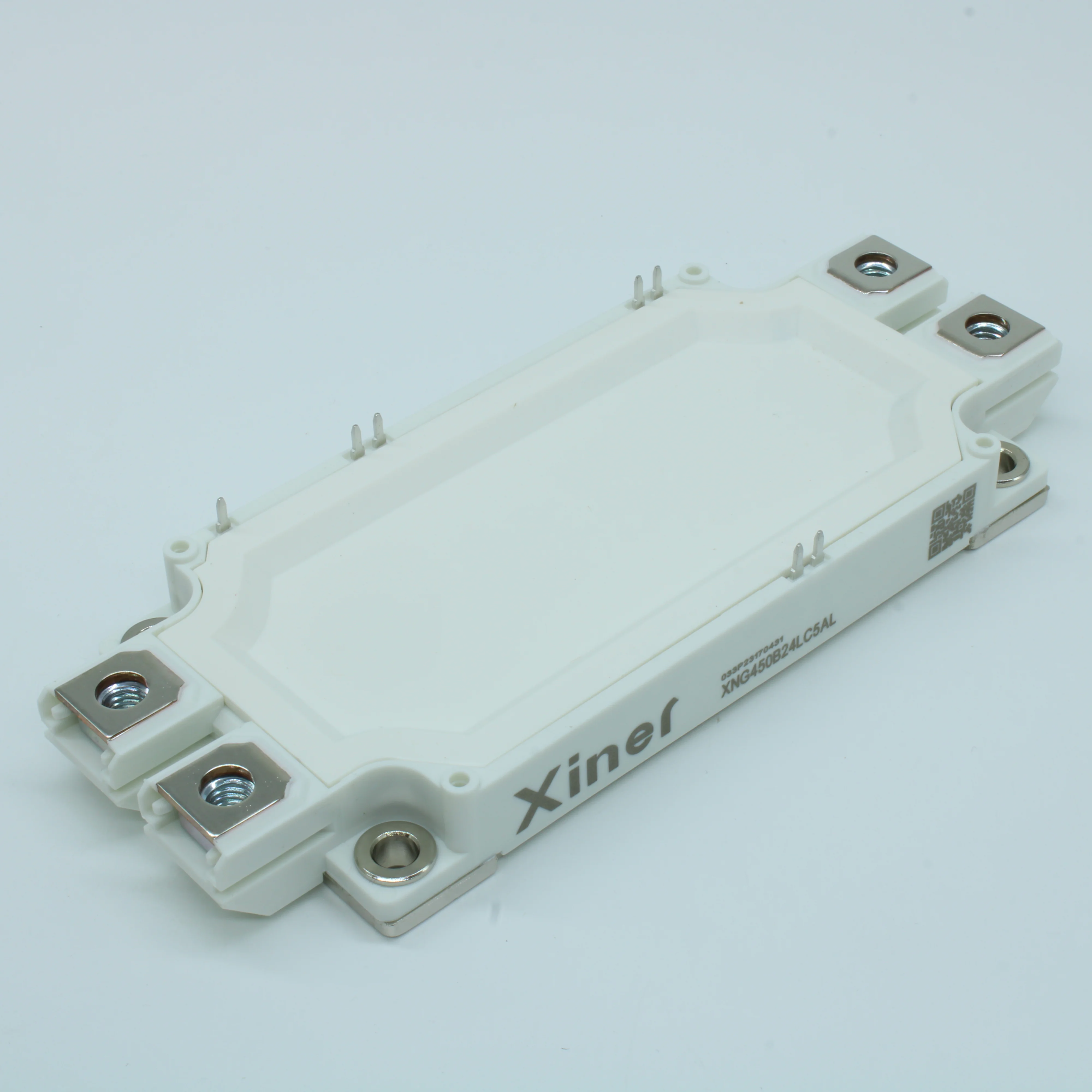 XNG450B24LC5AL - Полумостовой модуль IGBT 1200В 450A