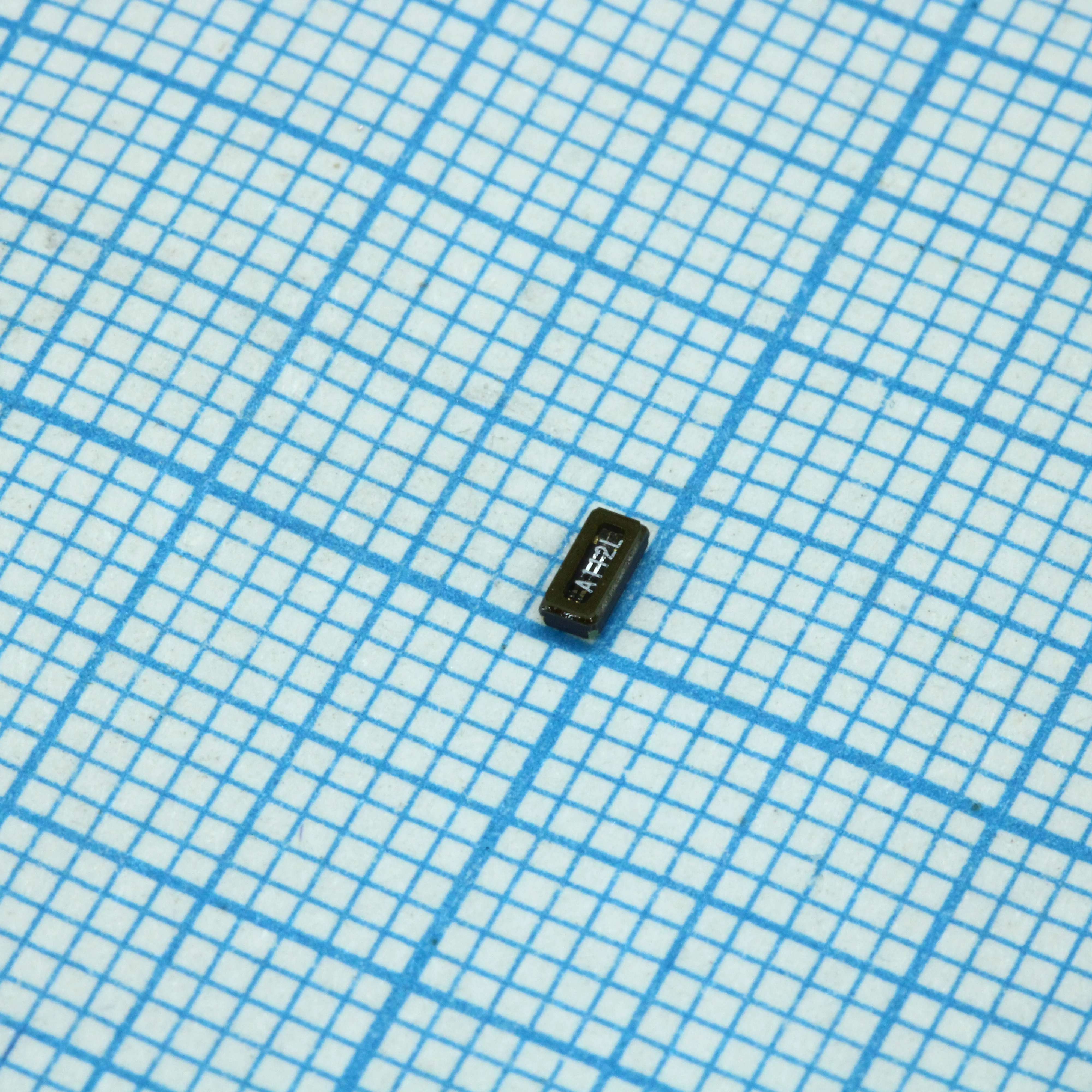 WTL1X85270FO - Резонатор кварцевый 32.768кГц 20ppm 7пФ 70кОм SMD 3.2х1.5х0.8мм, -40...+85°C