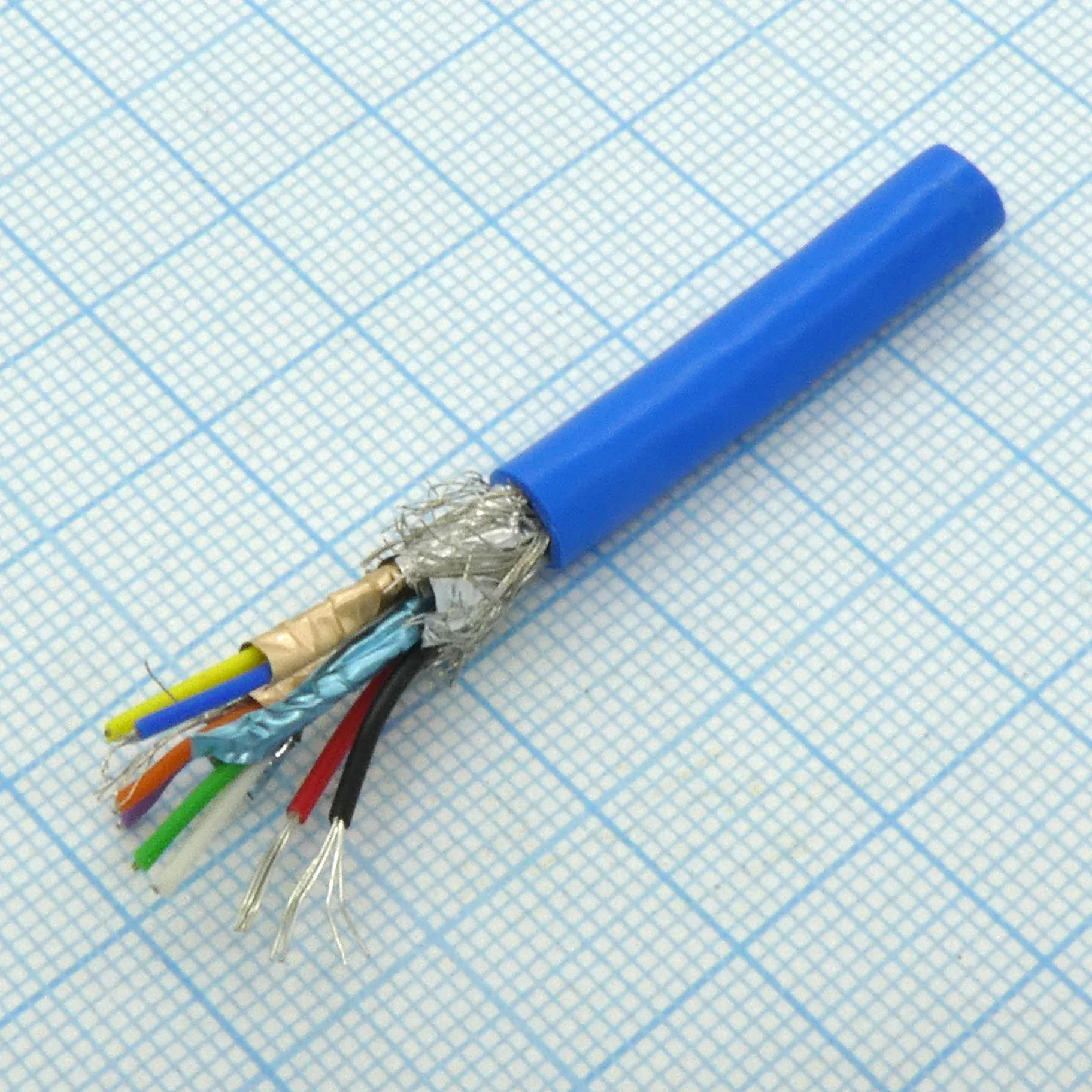 USB3.0-8C - Кабель USB3.0  8 проводов, бухта 50 м, синий