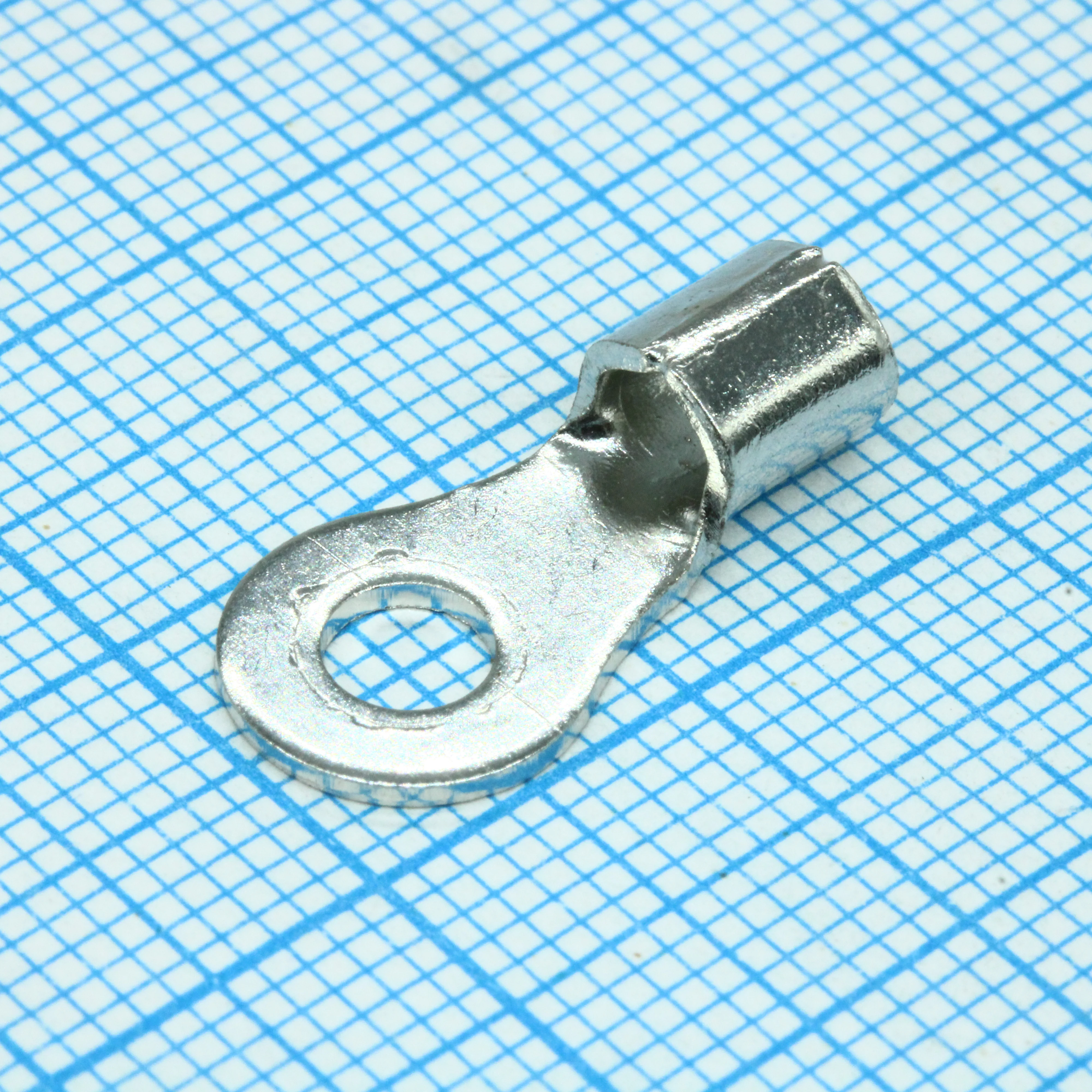 RNBL-5.5-4 (KTL-003-23) - клемма типа О неизолированная d4.3mm провод 4-6мм2