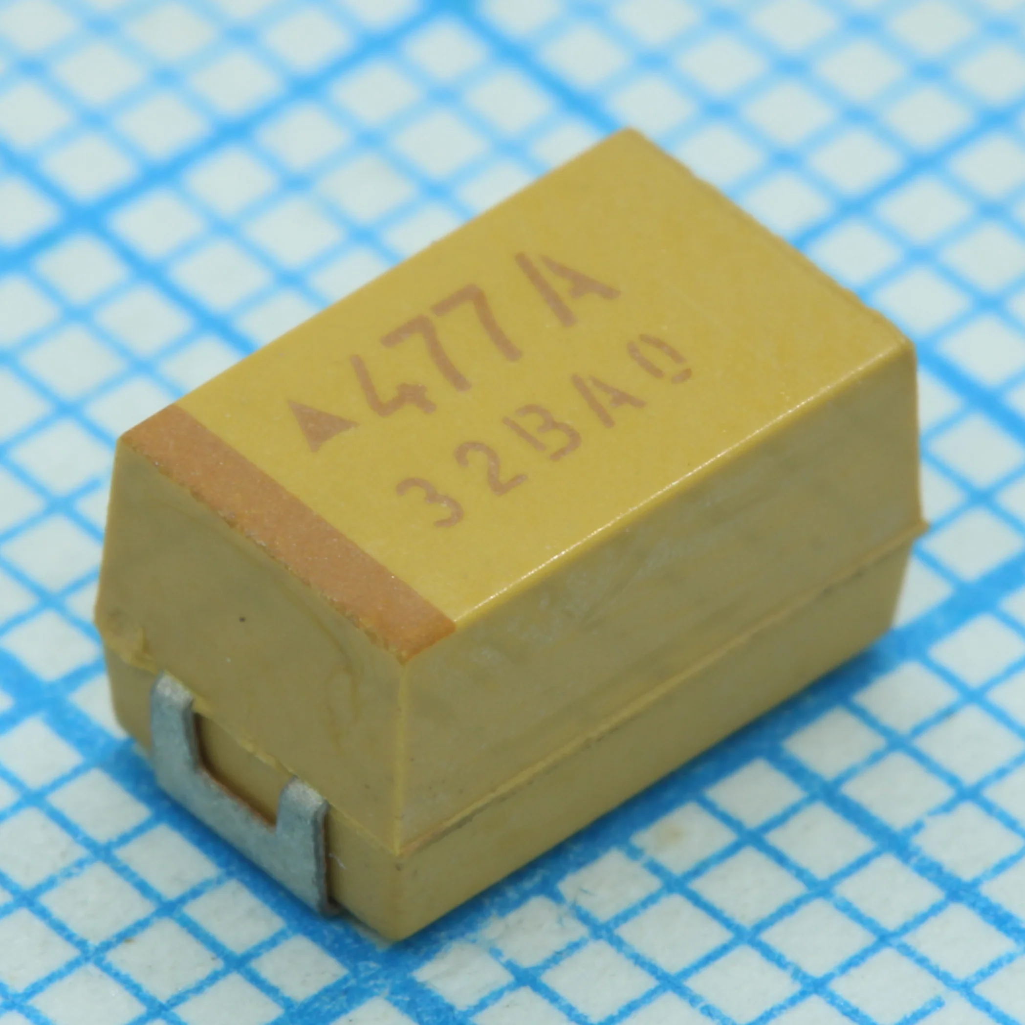 TS20001H150KET000R - ЧИП-конденсатор танталовый 15мкФ ±10% 50В типоразмер E (7.3 X 4.3 X 4.3мм) 125С лента на катушке