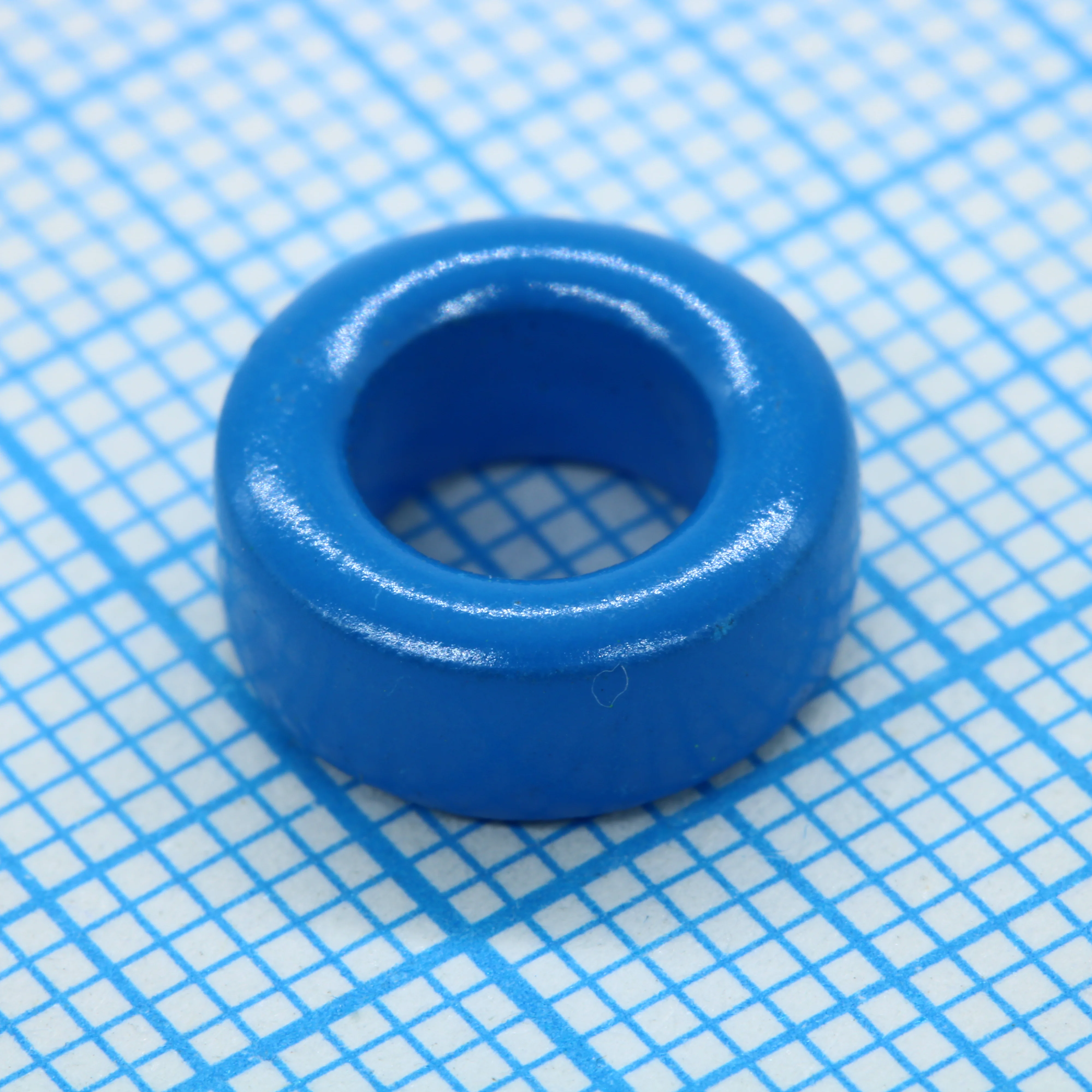 CF139 T1004C (color blue) - сердечник тороидальный R10x6x4 CF139 (N87 TDK) AL=850 ±25% нГн