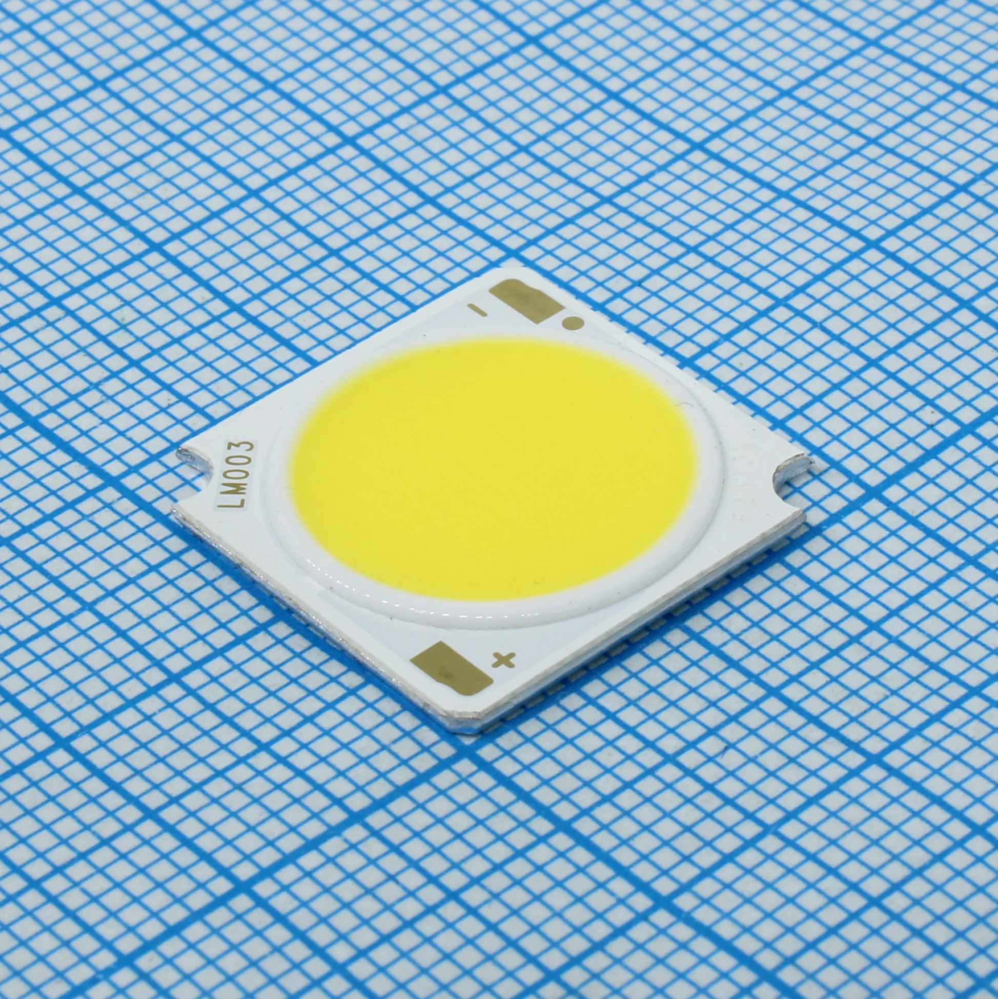HL-LM003H384W-20B10C12(Ra4) (6500K) - 32-43W COB/ 6500K/ 36v/ 4010Lm @ 1000mA (111Lm/W)/ Ifmax=1200mA/ CRI=90/ 19x19x1,6mm/ 120°