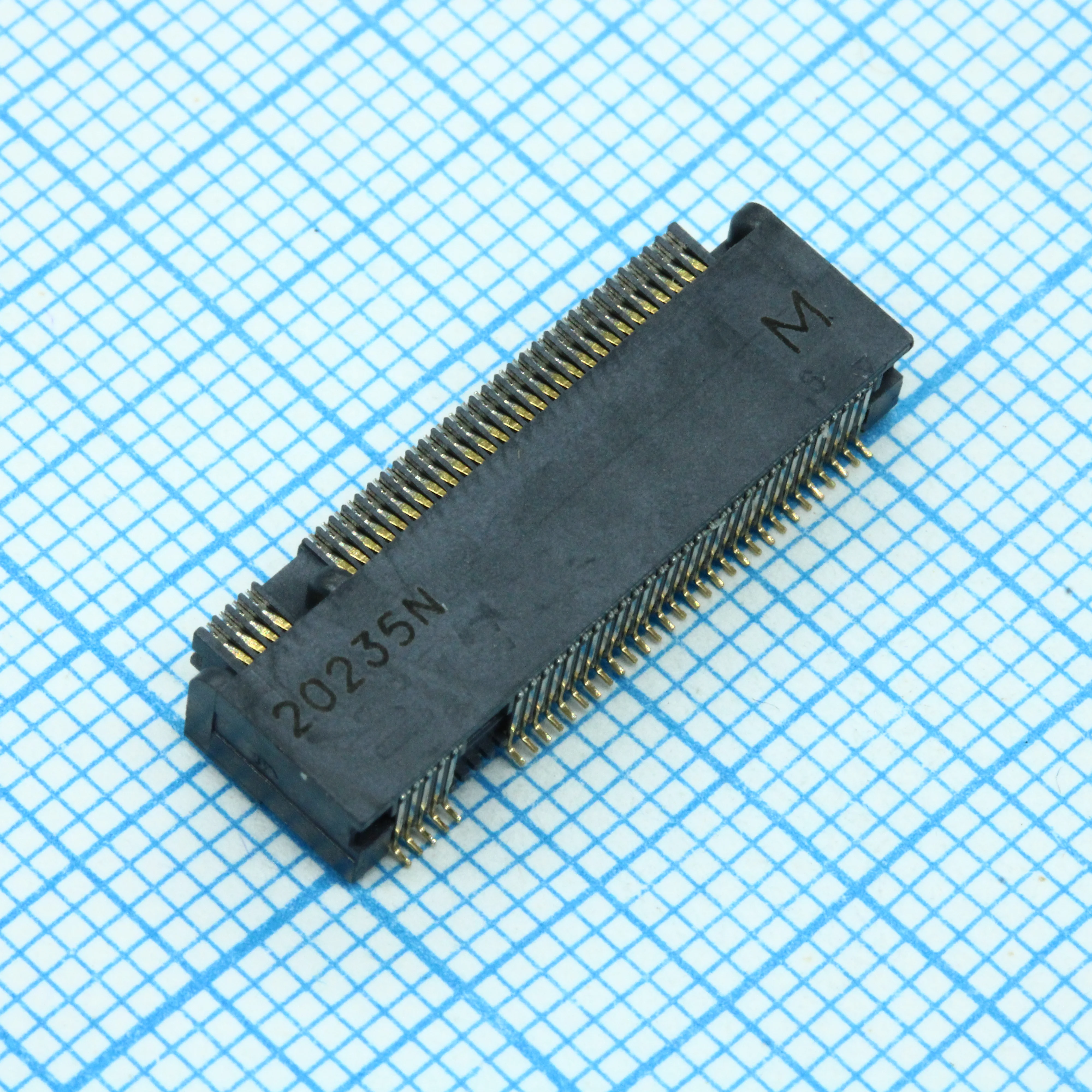 1-2199230-6 - Разъем Mini Card 67 контактов шаг 0.5мм угловой для поверхностного монтажа лента на катушке